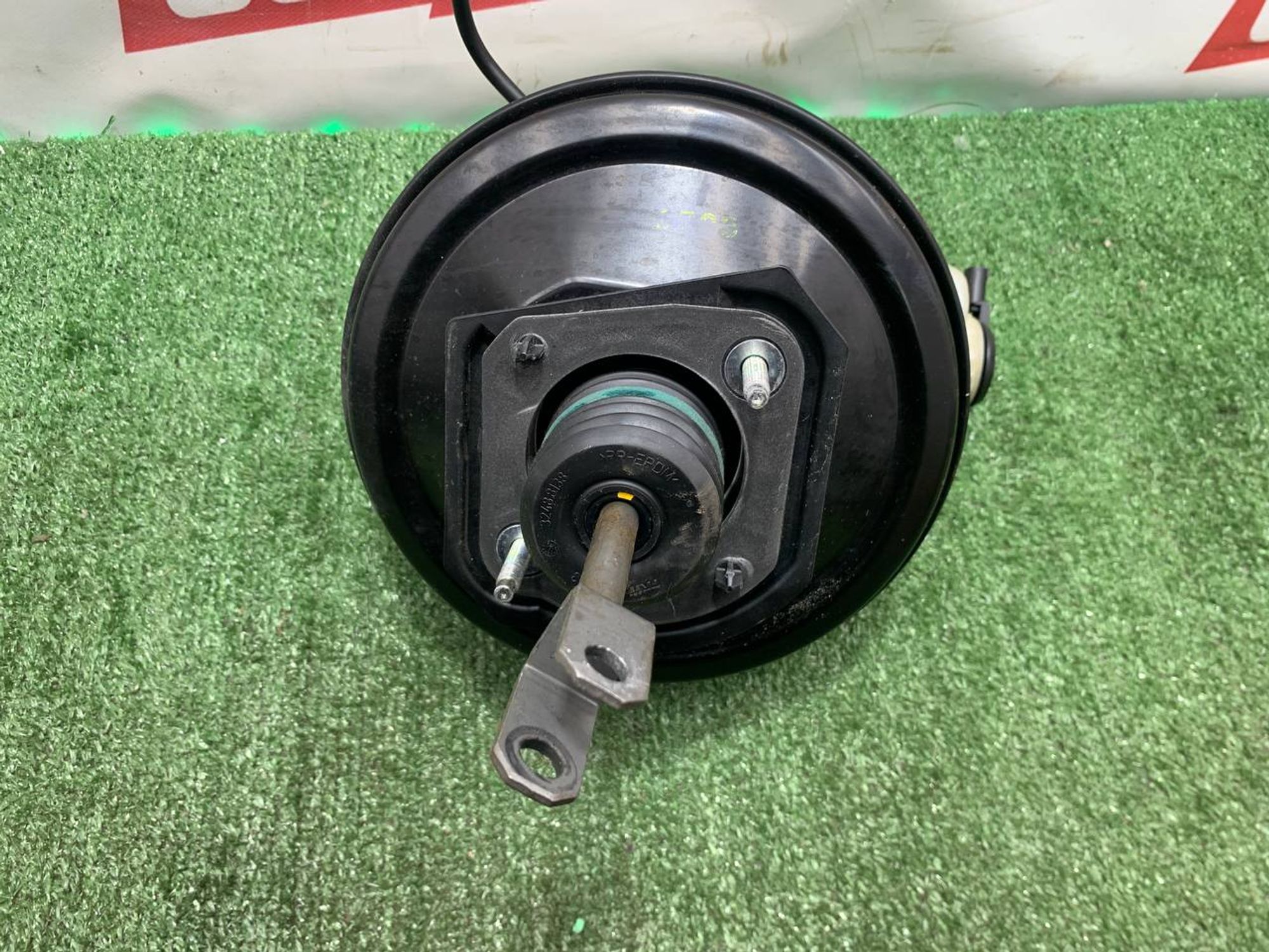 https://ycs.partsauto.market/partsauto-images/thmbs/userImages/h353NjtZg3VDP19b5HMt7LlpbQ93/part/2e3805b9-faa6-4147-bca5-0b391ed9c9d1_1729783783955.jpg