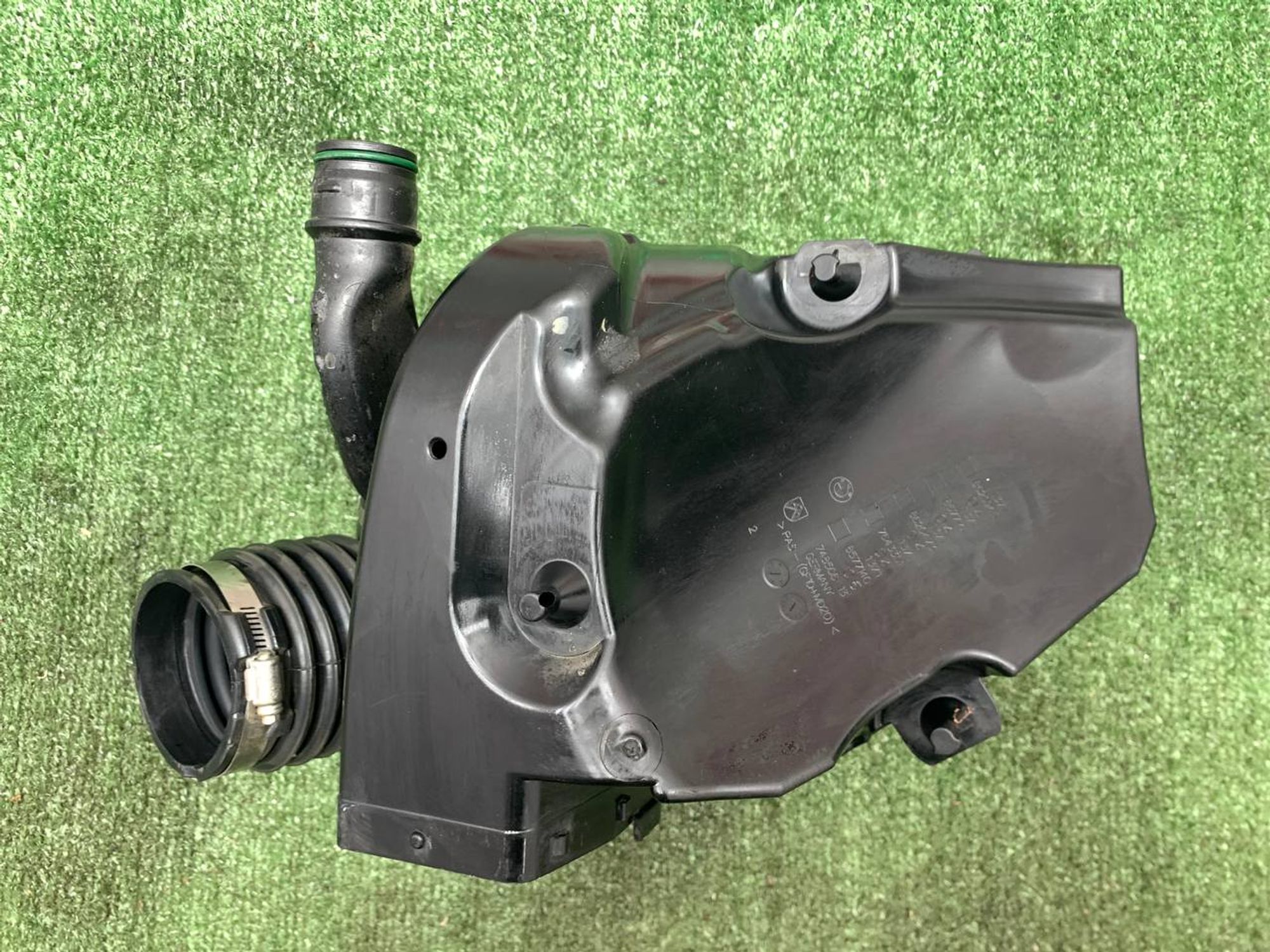 https://ycs.partsauto.market/partsauto-images/thmbs/userImages/h353NjtZg3VDP19b5HMt7LlpbQ93/part/2e6ff1ea-f590-4733-8d77-2f59d37713db_1730469391110.jpg