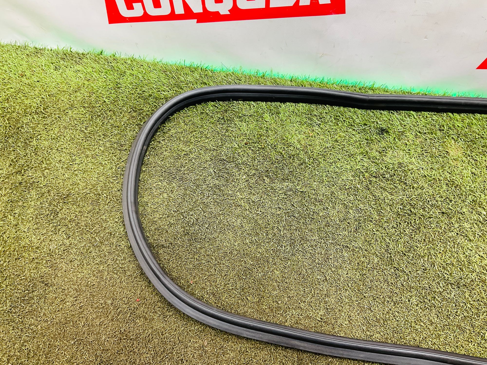 Уплотнитель капота Porsche 911 GT3, 991 Рестайлинг 2018, 5000 рублей, Москва