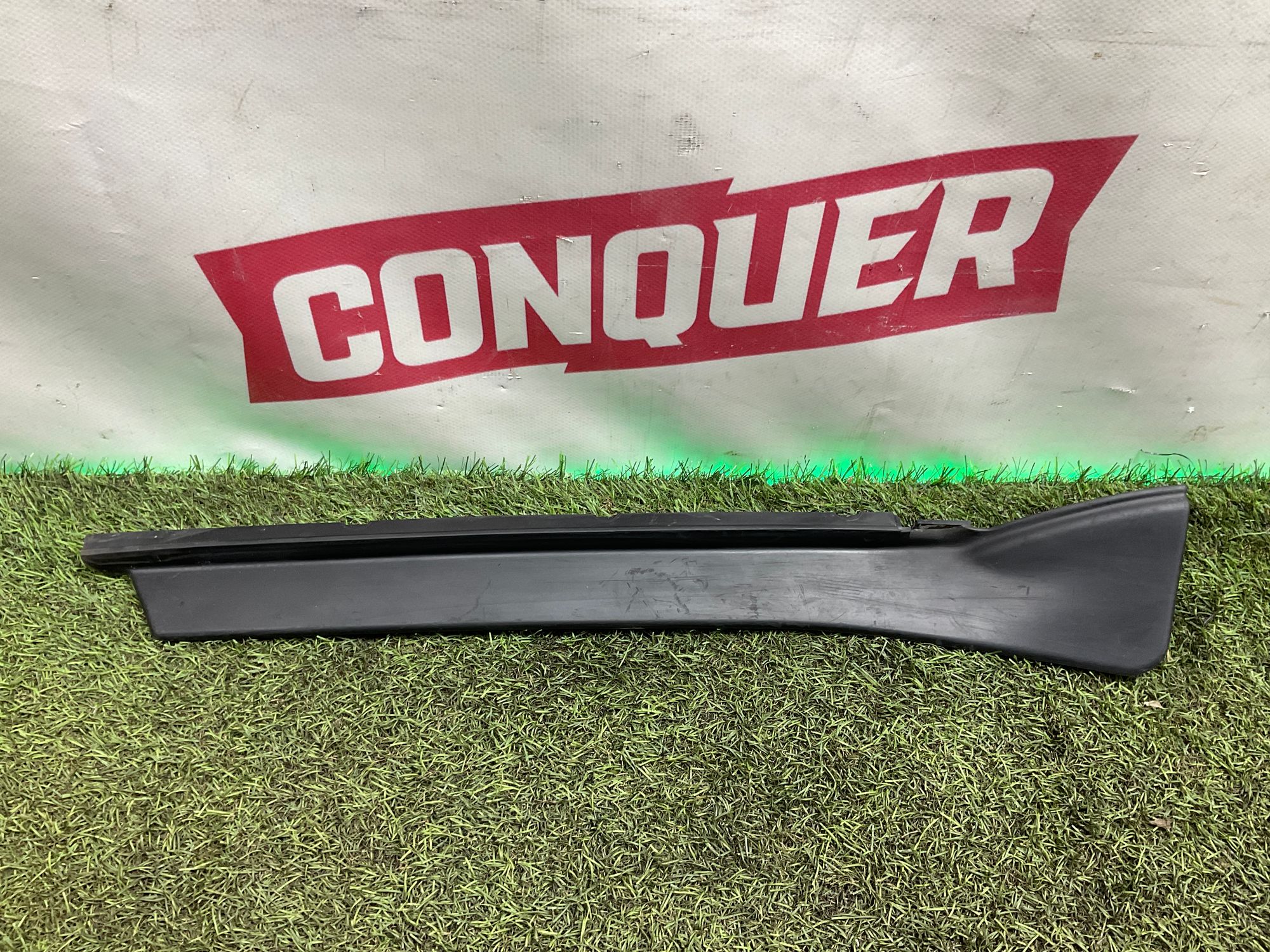 Накладка стойки кузова центральная левая Land Rover Defender L663 II 2022, 6000 рублей, Москва