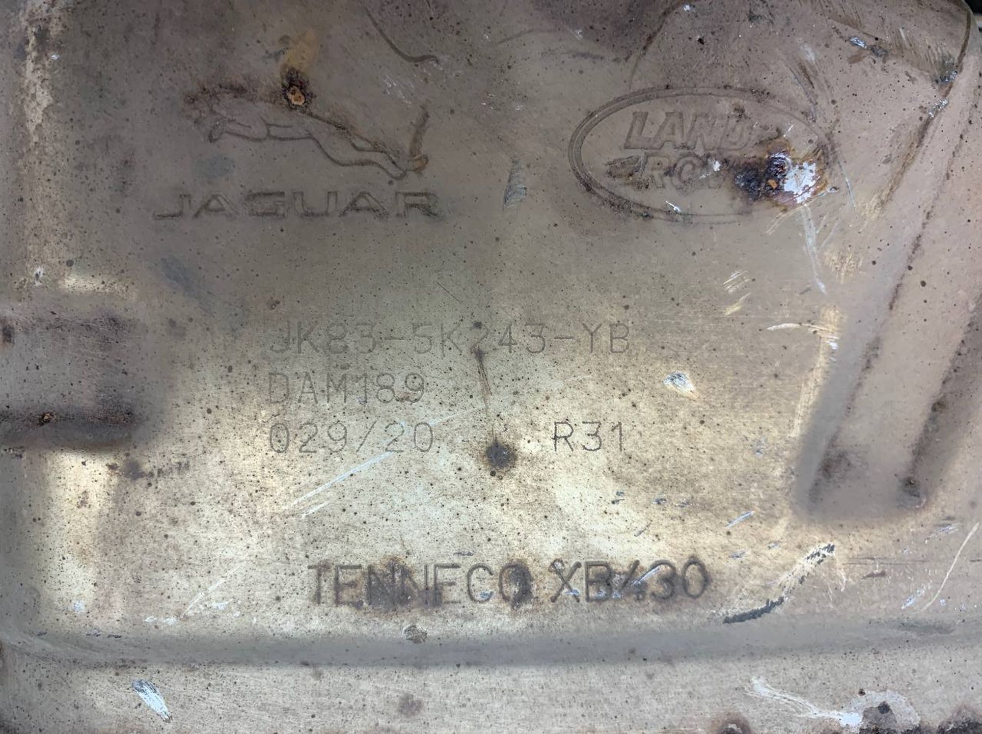 https://ycs.partsauto.market/partsauto-images/thmbs/userImages/h353NjtZg3VDP19b5HMt7LlpbQ93/part/2eedd688-5256-4e84-828b-63eca6aa27e0_1716369121340.jpg
