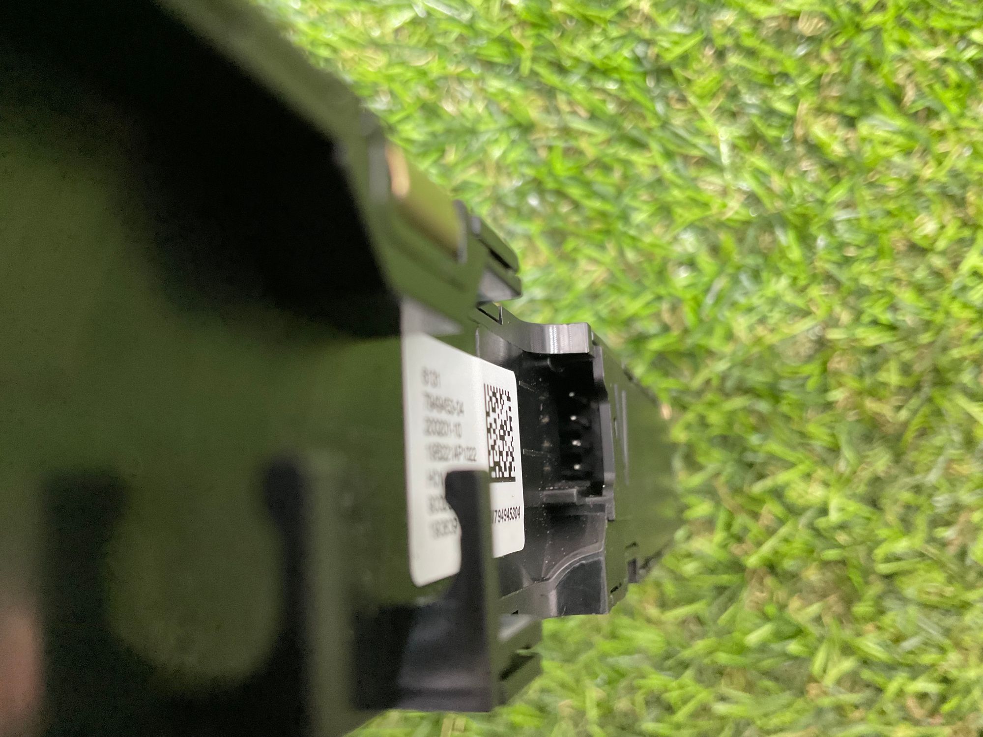 https://ycs.partsauto.market/partsauto-images/thmbs/userImages/h353NjtZg3VDP19b5HMt7LlpbQ93/part/2fb4626b-58d2-4afc-897f-81da00cca5bc_1781522724441.jpg