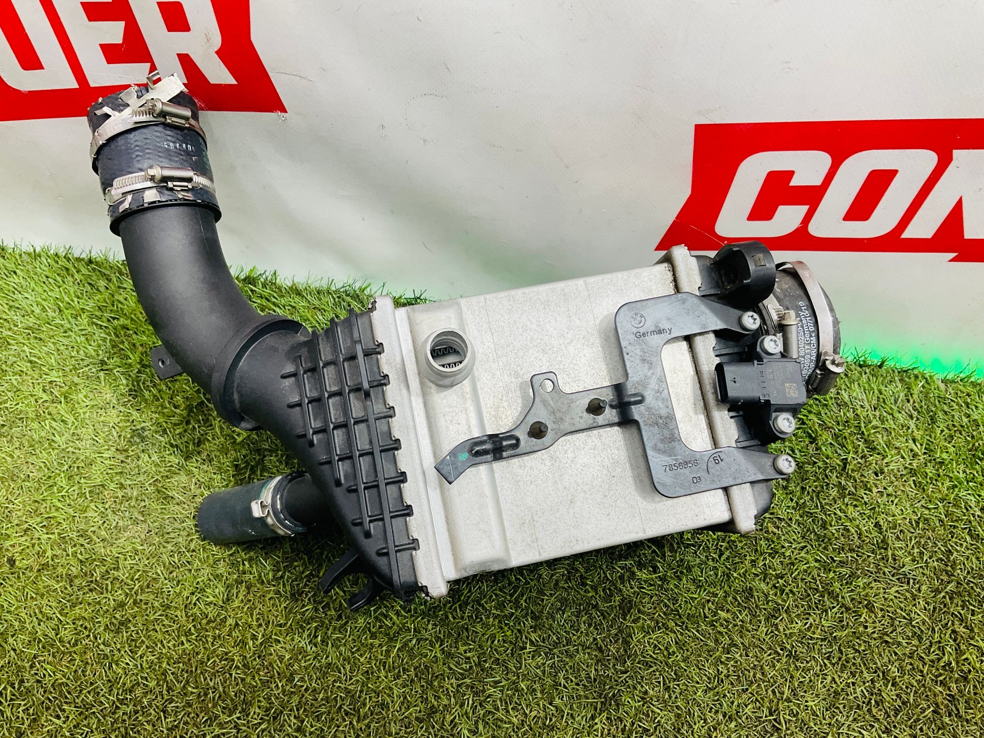 Интеркулер левый BMW M8, F91/F92/F93 2019, 37500 рублей, Москва
