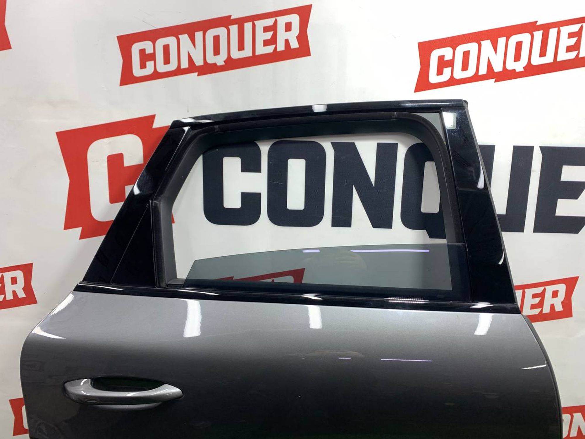 https://ycs.partsauto.market/partsauto-images/thmbs/userImages/h353NjtZg3VDP19b5HMt7LlpbQ93/part/30414618-89d4-4b24-be6c-505c2980286f_1709041360405.jpg