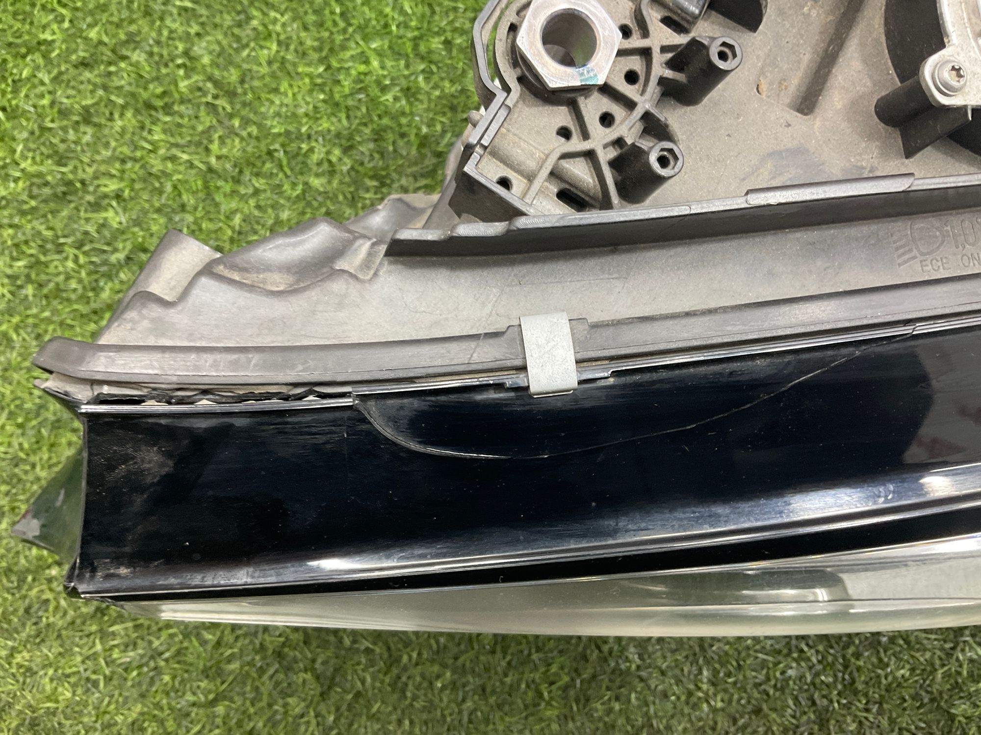 https://ycs.partsauto.market/partsauto-images/thmbs/userImages/h353NjtZg3VDP19b5HMt7LlpbQ93/part/312d4d9e-675e-462c-b02f-deaa75124ec2_1745997844266.jpg
