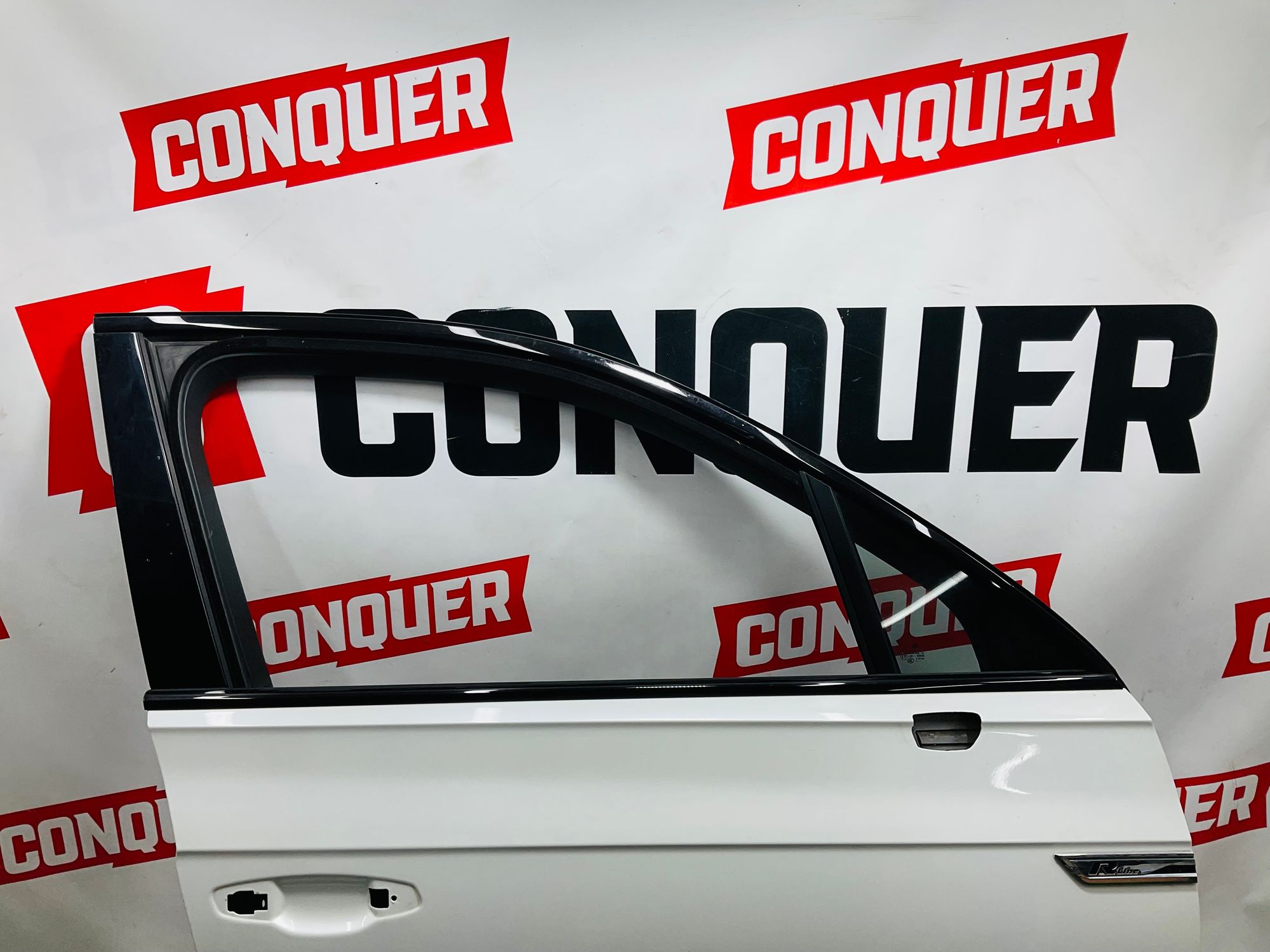 https://ycs.partsauto.market/partsauto-images/thmbs/userImages/h353NjtZg3VDP19b5HMt7LlpbQ93/part/31a60a8d-2f84-4a3e-93cf-c7506029ea8d_1786188878908.jpg