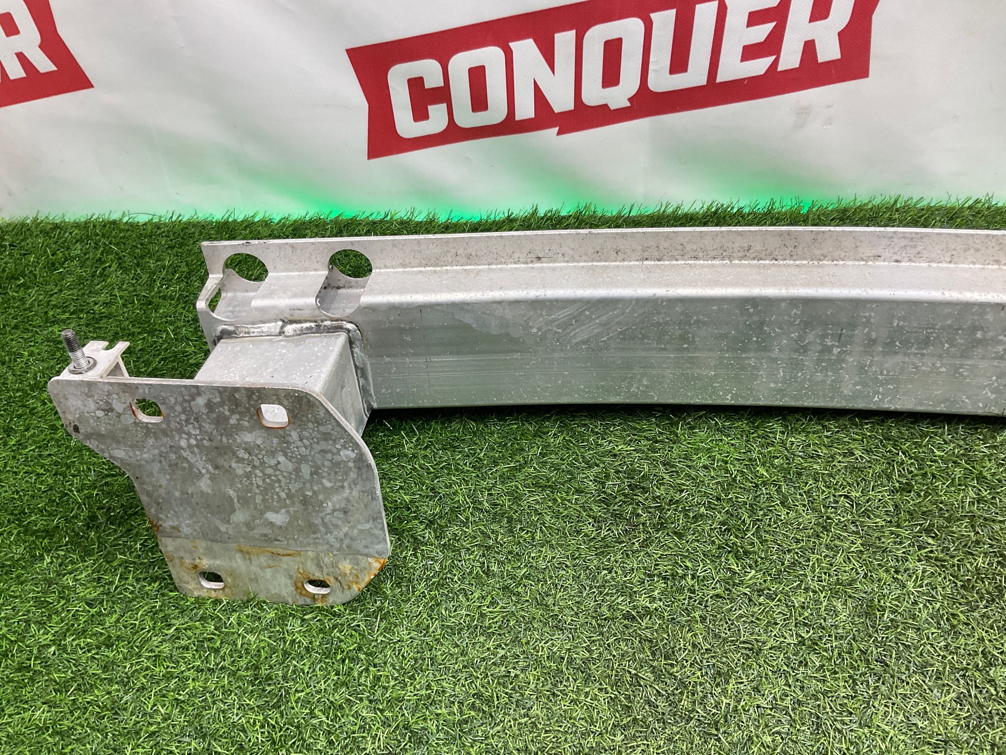 https://ycs.partsauto.market/partsauto-images/thmbs/userImages/h353NjtZg3VDP19b5HMt7LlpbQ93/part/31b9aa03-6ad3-403e-b48e-38489cd7cfb8_1743772640471.jpg