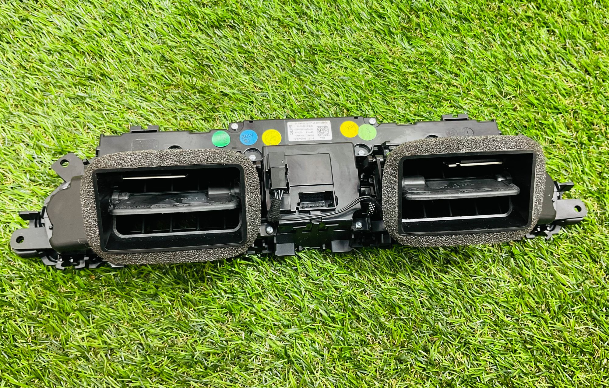https://ycs.partsauto.market/partsauto-images/thmbs/userImages/h353NjtZg3VDP19b5HMt7LlpbQ93/part/31e1e776-a85e-46b1-9b47-d23ada296cec_1781534185518.jpg