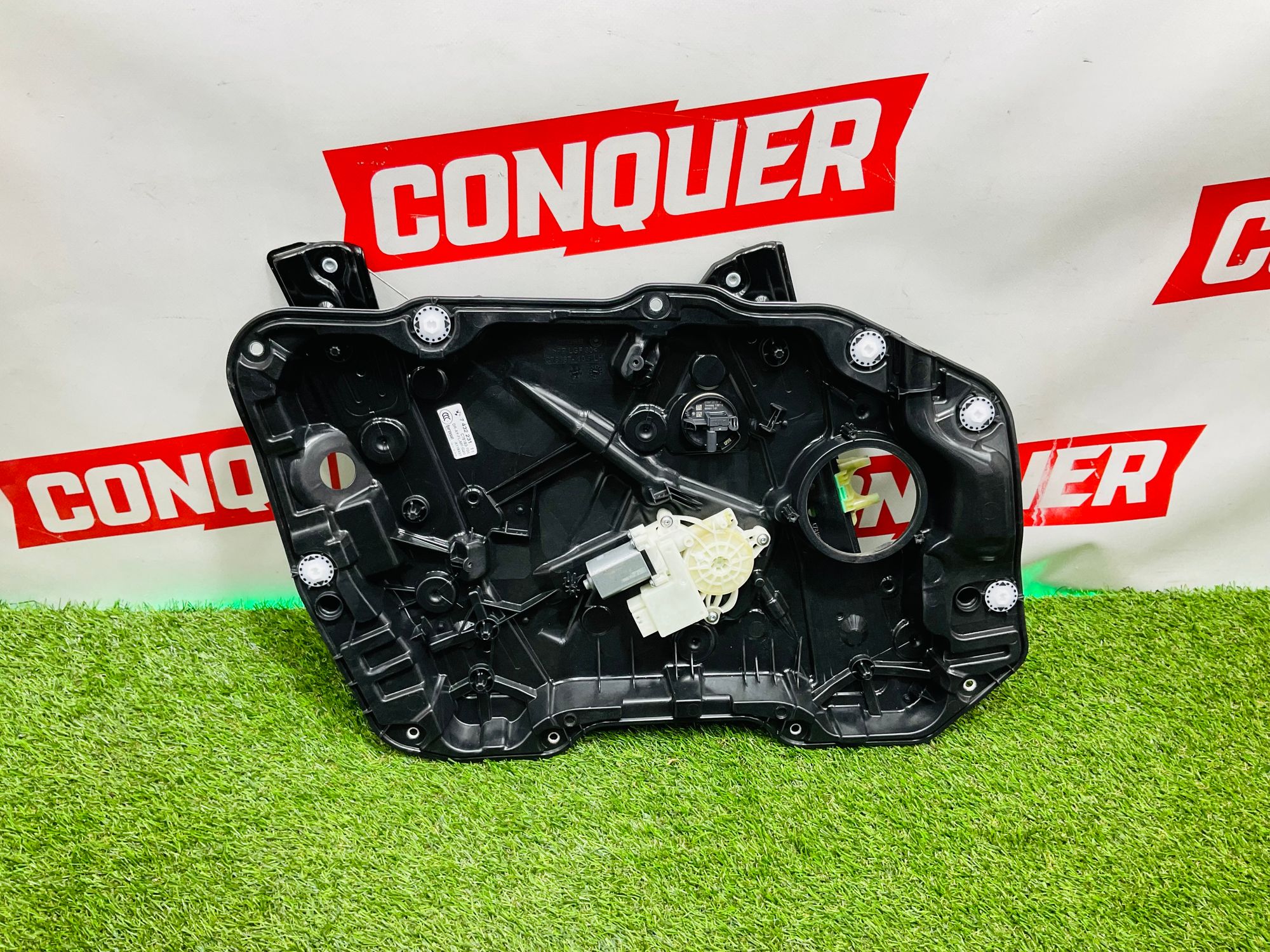 https://ycs.partsauto.market/partsauto-images/thmbs/userImages/h353NjtZg3VDP19b5HMt7LlpbQ93/part/3283cfa7-24ae-4f93-bb55-69ebb724521c_1781353102606.jpg