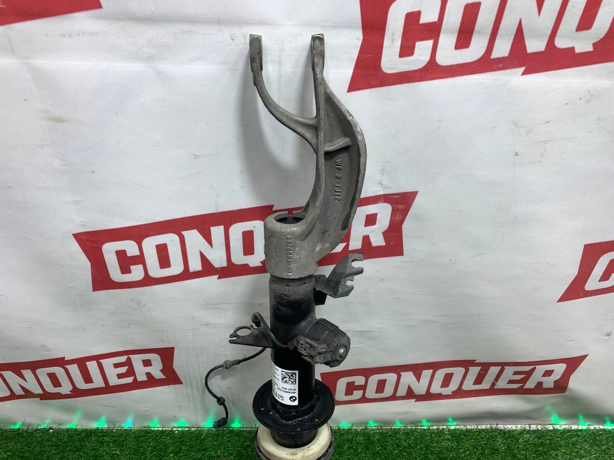 https://ycs.partsauto.market/partsauto-images/thmbs/userImages/h353NjtZg3VDP19b5HMt7LlpbQ93/part/3298f02f-18f5-4e27-9352-407fca19819f_1733401558278.jpg