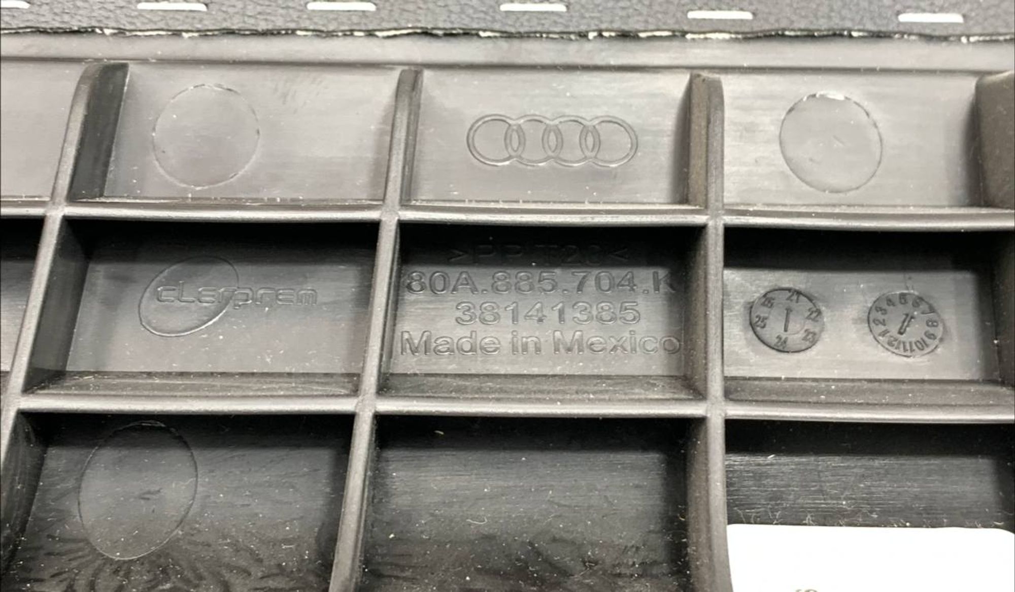 Накладка сиденья задняя Audi Q5 FY, 3000 рублей, Москва