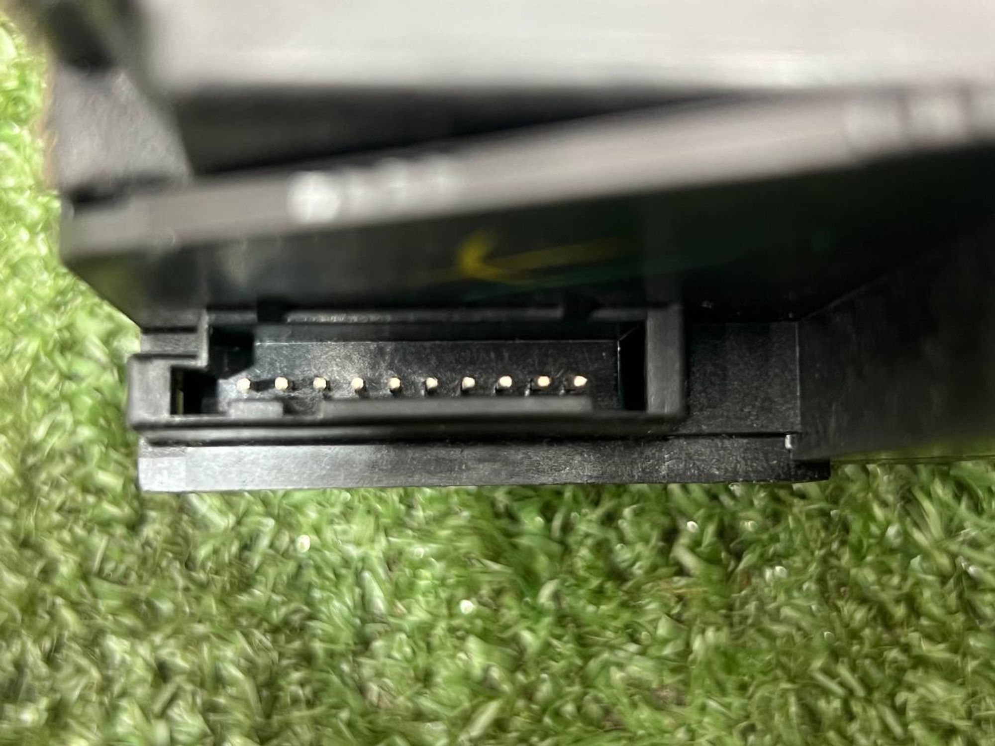 https://ycs.partsauto.market/partsauto-images/thmbs/userImages/h353NjtZg3VDP19b5HMt7LlpbQ93/part/349a6853-cdd0-431f-882d-2ead6b52f720_1730274507194.jpg