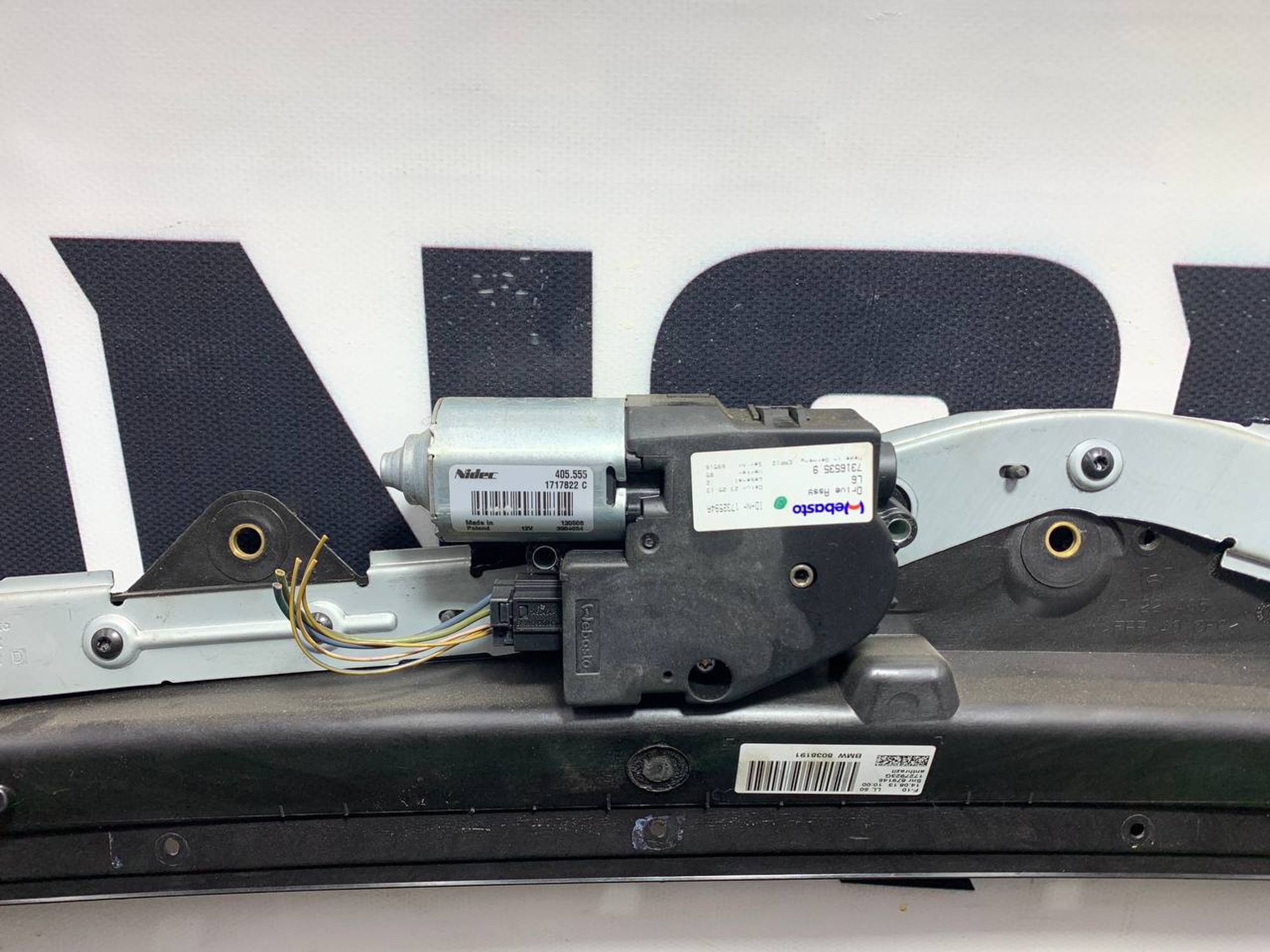 https://ycs.partsauto.market/partsauto-images/thmbs/userImages/h353NjtZg3VDP19b5HMt7LlpbQ93/part/34a0a850-5ba4-41c4-84a4-0d9500af55f6_1715674152783.jpg