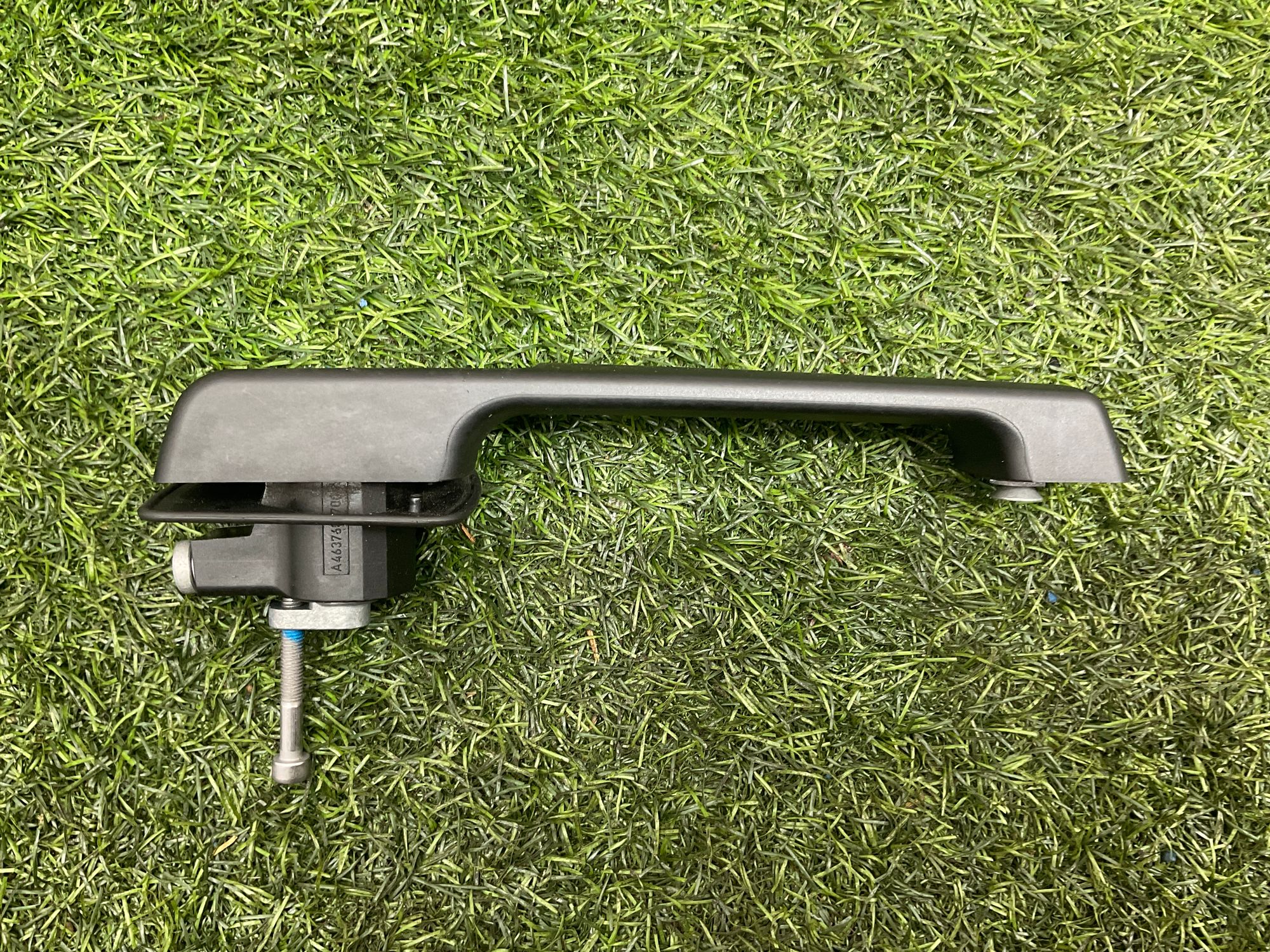 https://ycs.partsauto.market/partsauto-images/thmbs/userImages/h353NjtZg3VDP19b5HMt7LlpbQ93/part/34c5392f-9121-4803-83e7-a8960580e59f_1741959750502.jpg