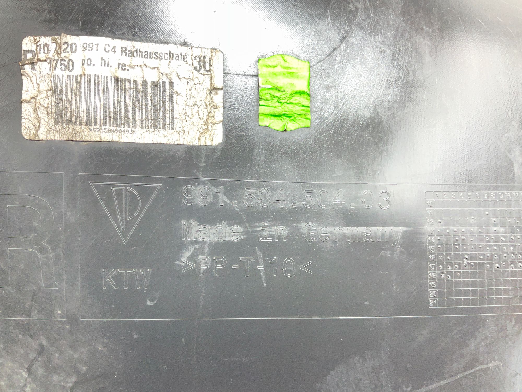 Подкрылок передний правый Porsche 911 GT3 991 Рестайлинг 2018, 17000 рублей, Москва