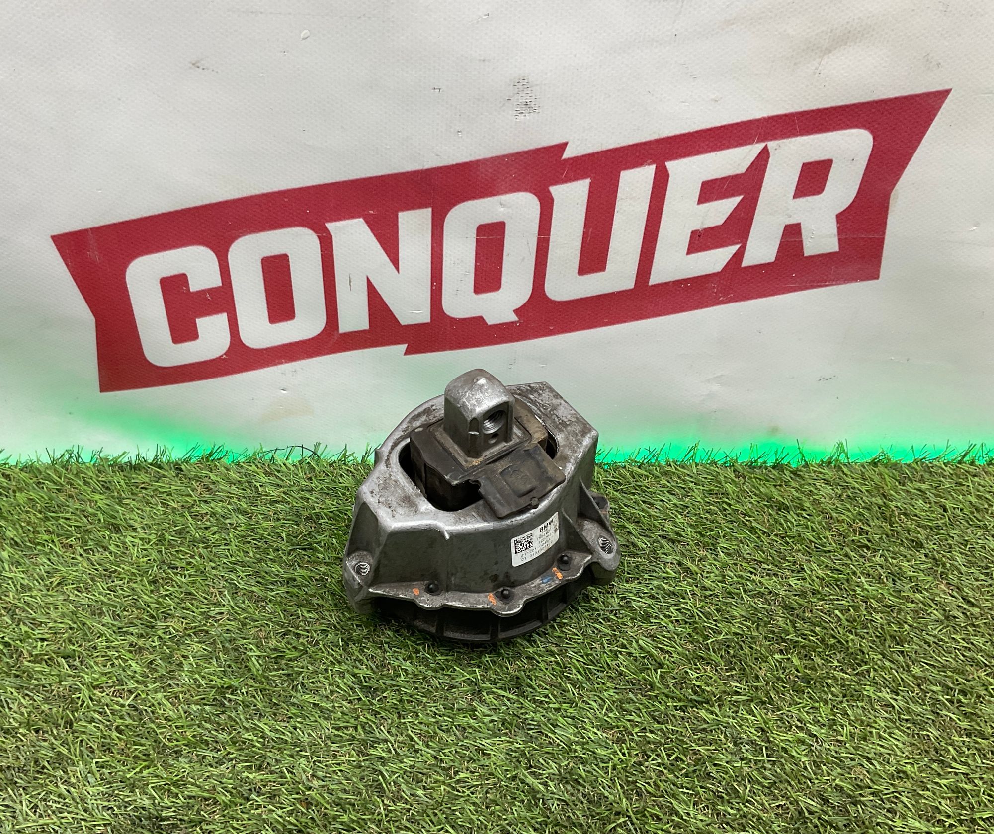 https://ycs.partsauto.market/partsauto-images/thmbs/userImages/h353NjtZg3VDP19b5HMt7LlpbQ93/part/34dfaf64-125c-4314-ac2d-f84fe1367ac5_1749114853658.jpg