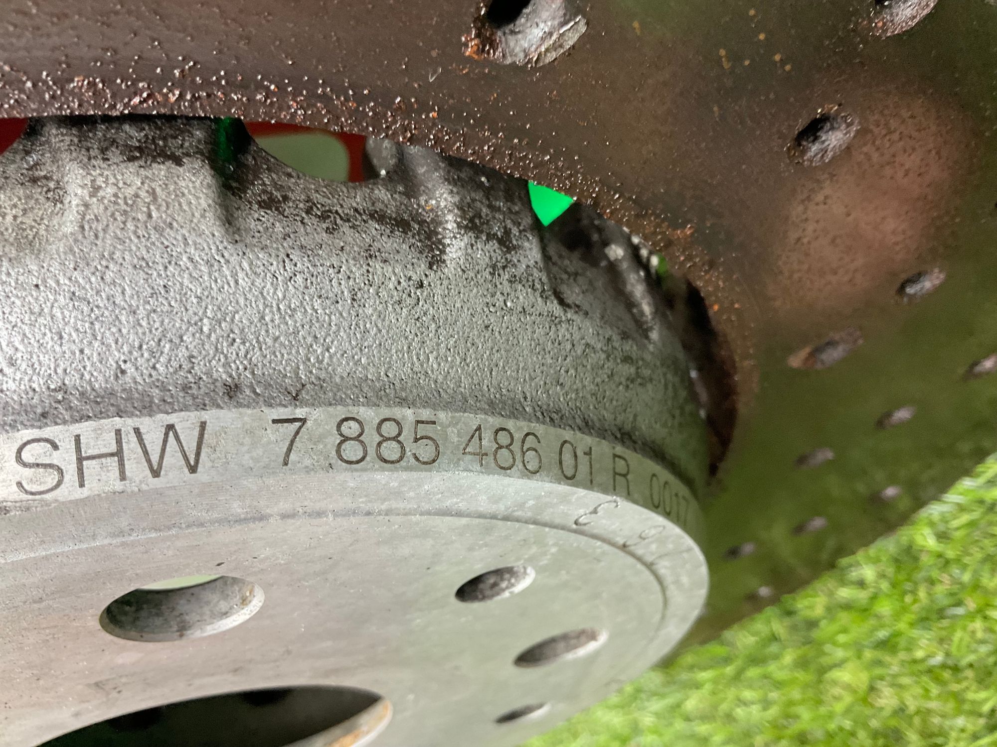 https://ycs.partsauto.market/partsauto-images/thmbs/userImages/h353NjtZg3VDP19b5HMt7LlpbQ93/part/350f2c08-f0be-4701-8d43-ca034e4dce53_1784374745509.jpg