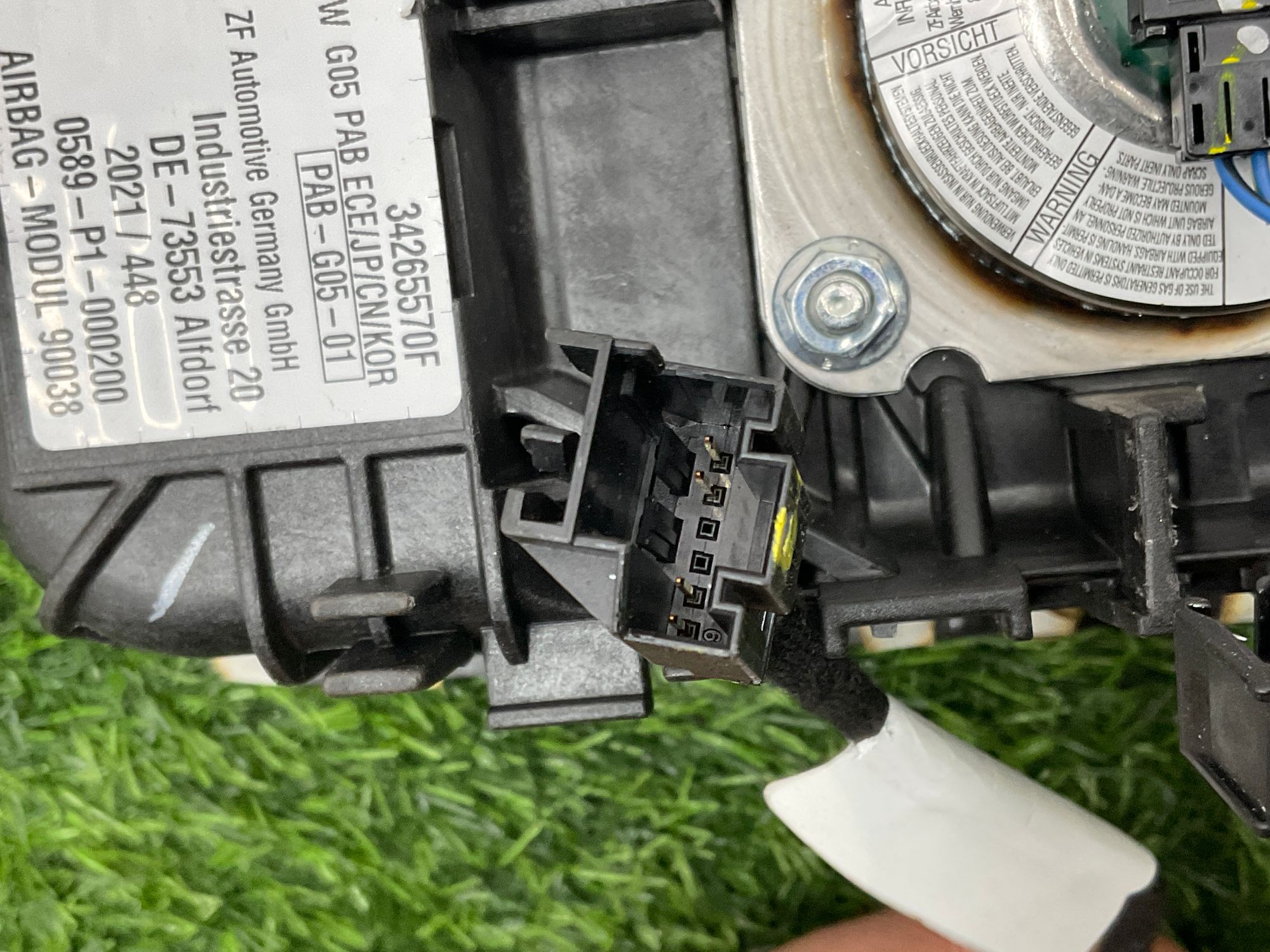 https://ycs.partsauto.market/partsauto-images/thmbs/userImages/h353NjtZg3VDP19b5HMt7LlpbQ93/part/3513728d-207c-4980-93db-f7b1fcfe49cf_1734077965420.jpg