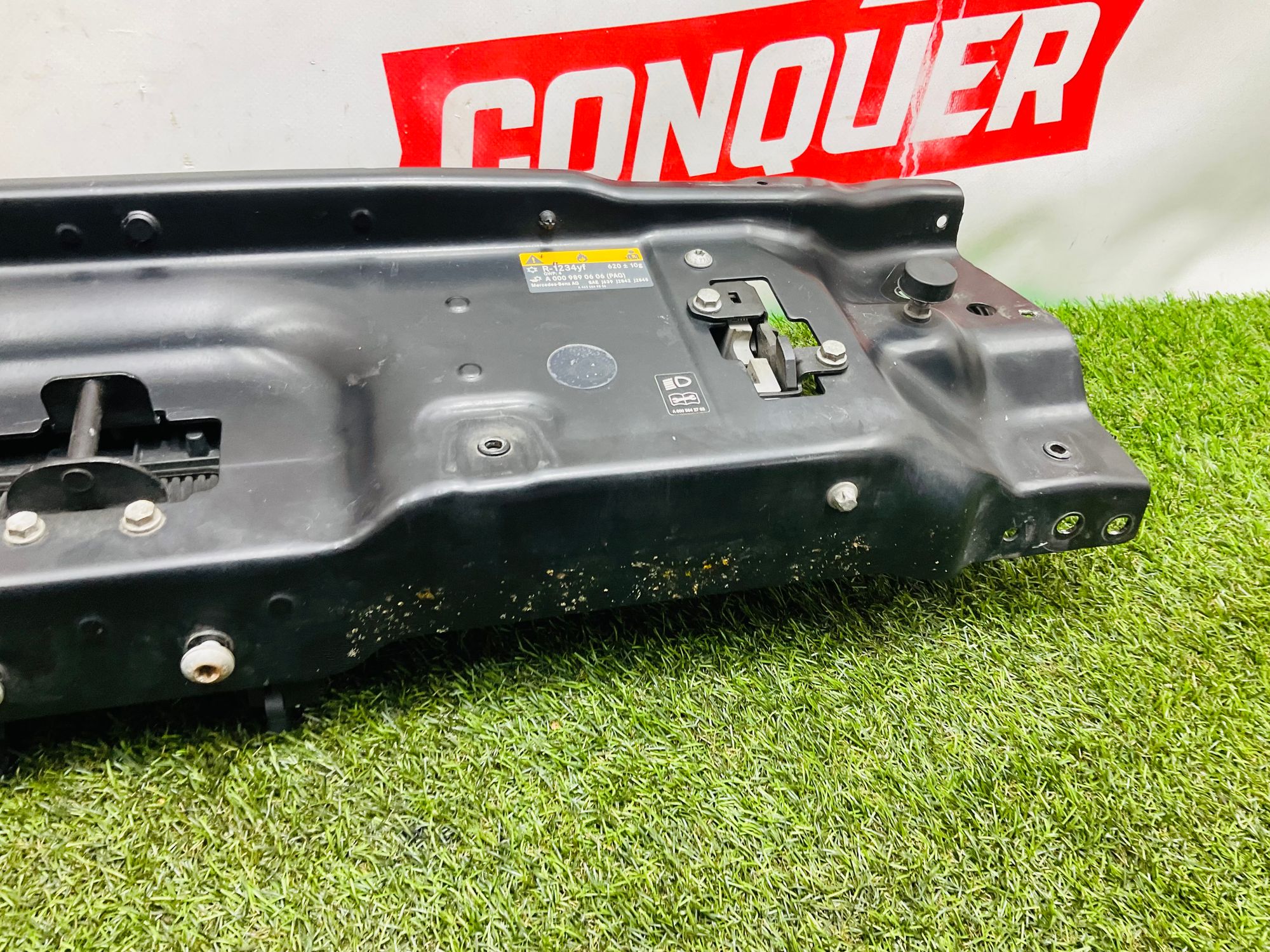 https://ycs.partsauto.market/partsauto-images/thmbs/userImages/h353NjtZg3VDP19b5HMt7LlpbQ93/part/351fade4-991a-40da-99a7-d0aaf49e044b_1788964643911.jpg