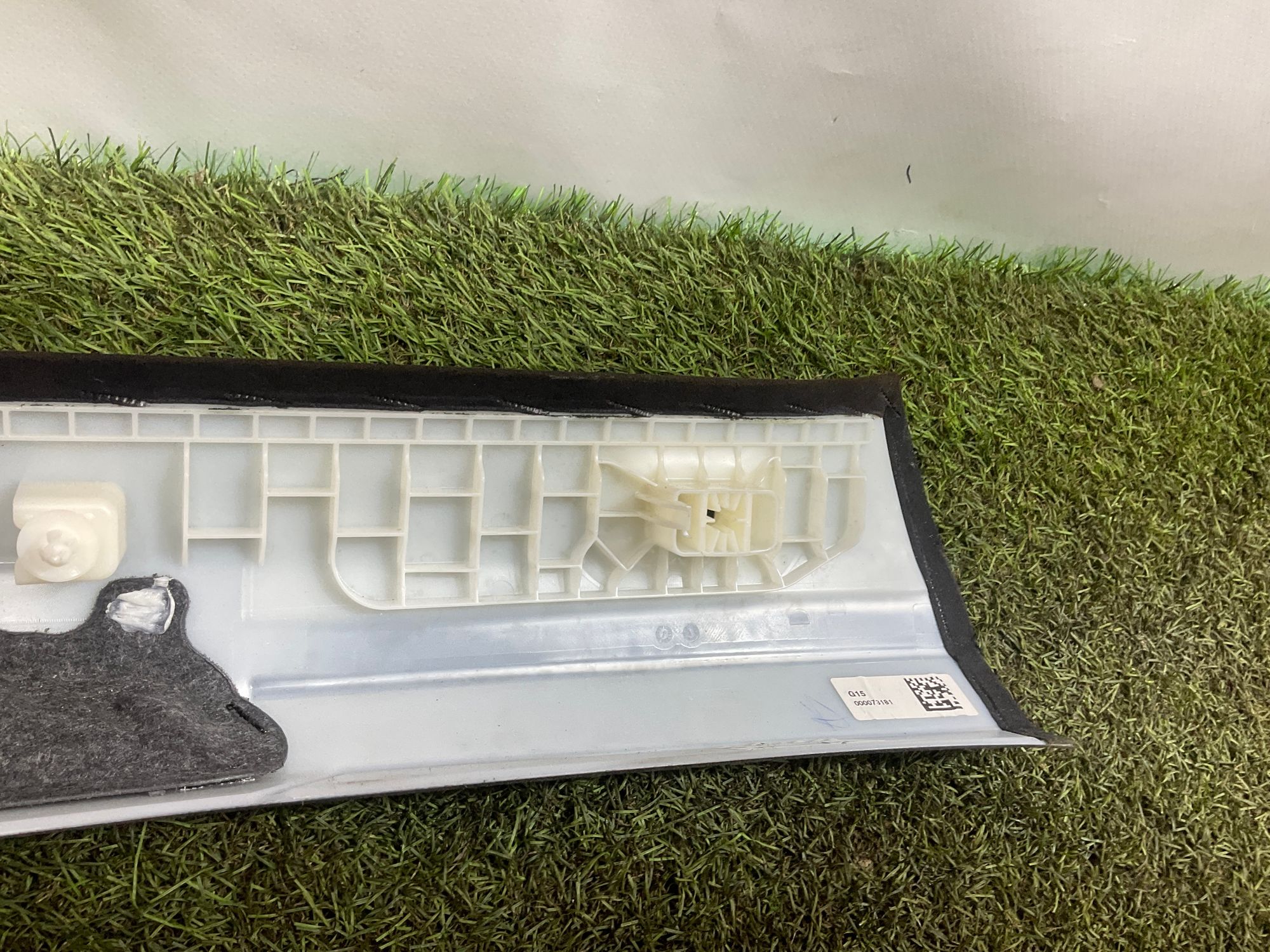 Накладка средней стойки правая BMW M8 F92 2019, 7000 рублей, Москва