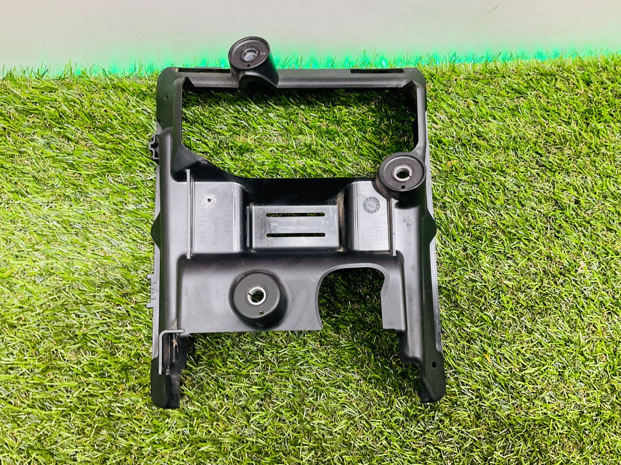 https://ycs.partsauto.market/partsauto-images/thmbs/userImages/h353NjtZg3VDP19b5HMt7LlpbQ93/part/35700e97-602a-40b5-b966-65a382c7a500_1786022698767.jpg