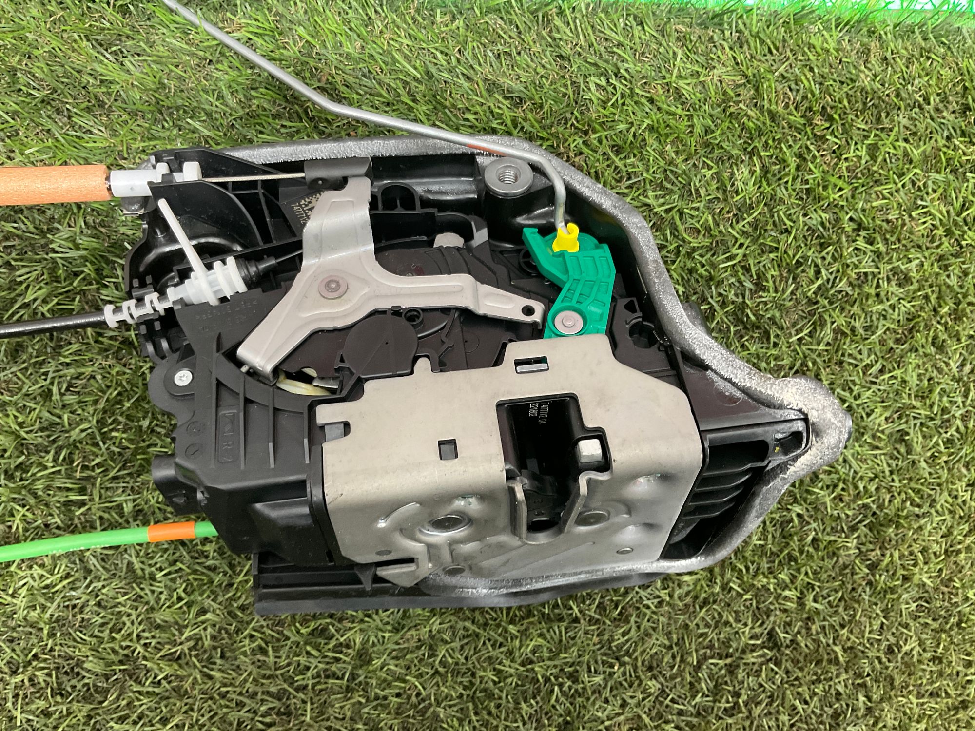 Замок задней двери правый BMW M5, F90 рестайлинг 2022, 25000 рублей, Москва