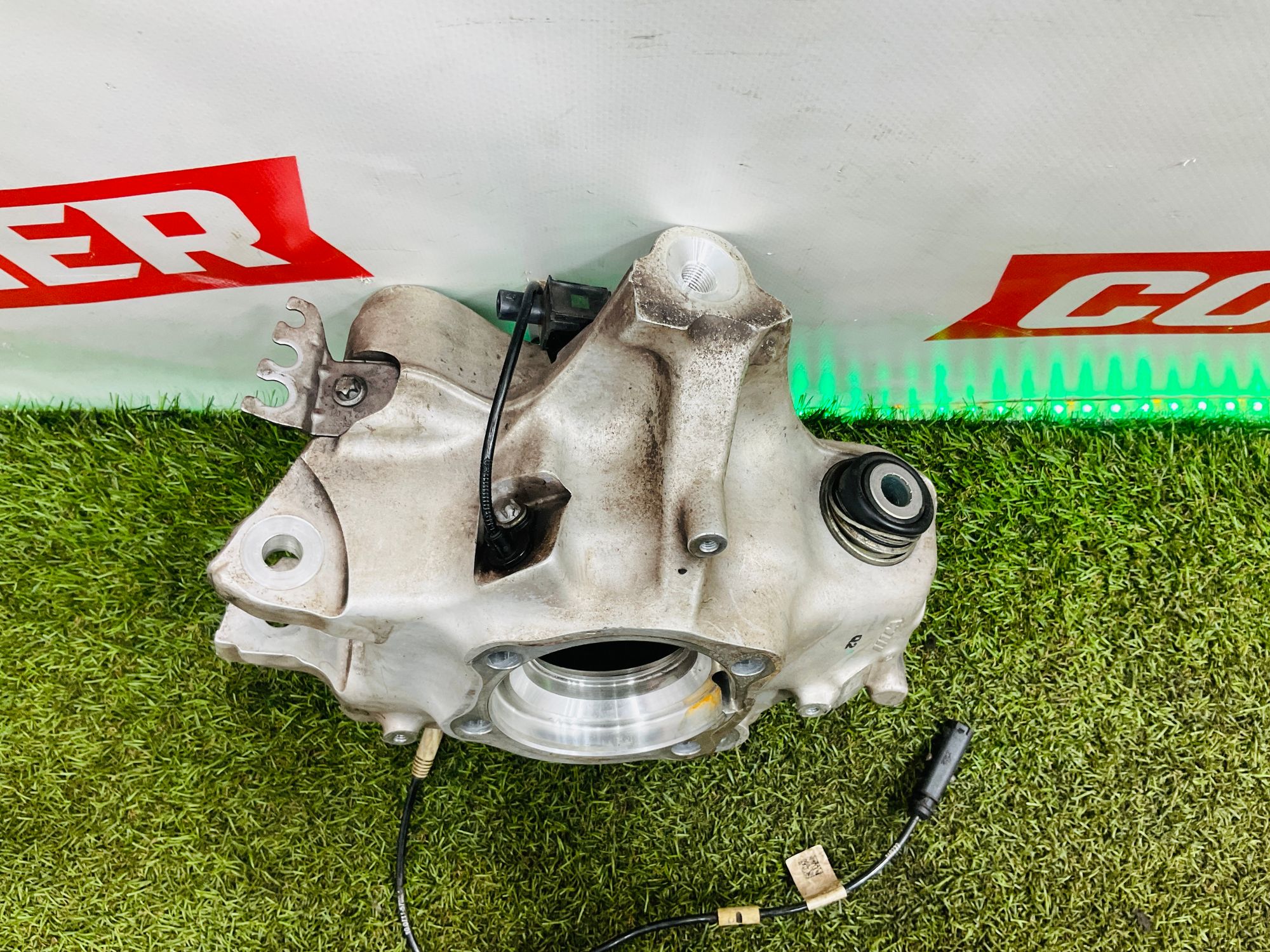 https://ycs.partsauto.market/partsauto-images/thmbs/userImages/h353NjtZg3VDP19b5HMt7LlpbQ93/part/35f4c2bc-a74b-44b4-8a75-4ad884d8e57e_1779955293365.jpg