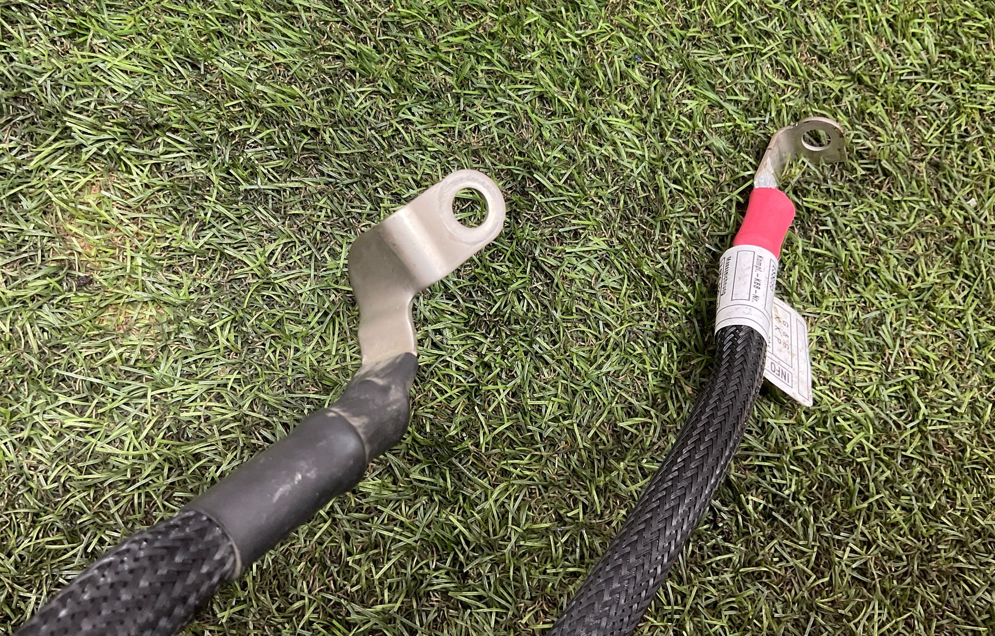 Провод плюсовой генератора BMW M5 F90 2024, 4000 рублей, Москва