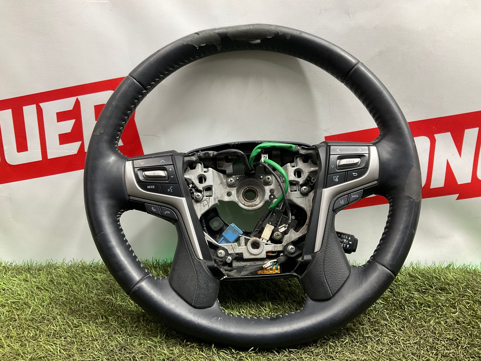 Руль Toyota Land Cruiser 200 рестайлинг 2 (2015—2023) 2017, 7000 рублей, Москва