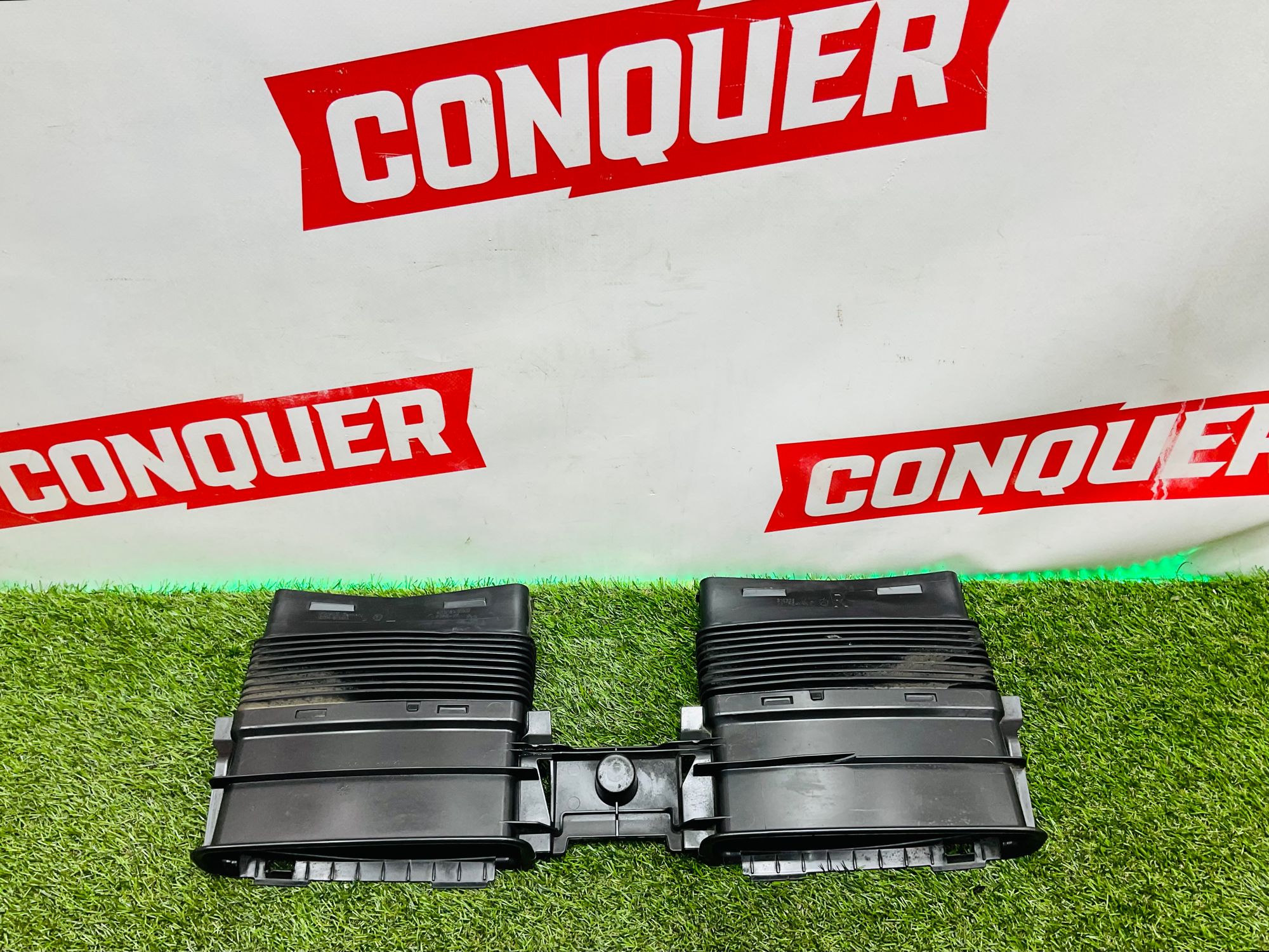 https://ycs.partsauto.market/partsauto-images/thmbs/userImages/h353NjtZg3VDP19b5HMt7LlpbQ93/part/36d45fc9-40bf-44a7-9b83-45ebba958a5a_1786022519107.jpg