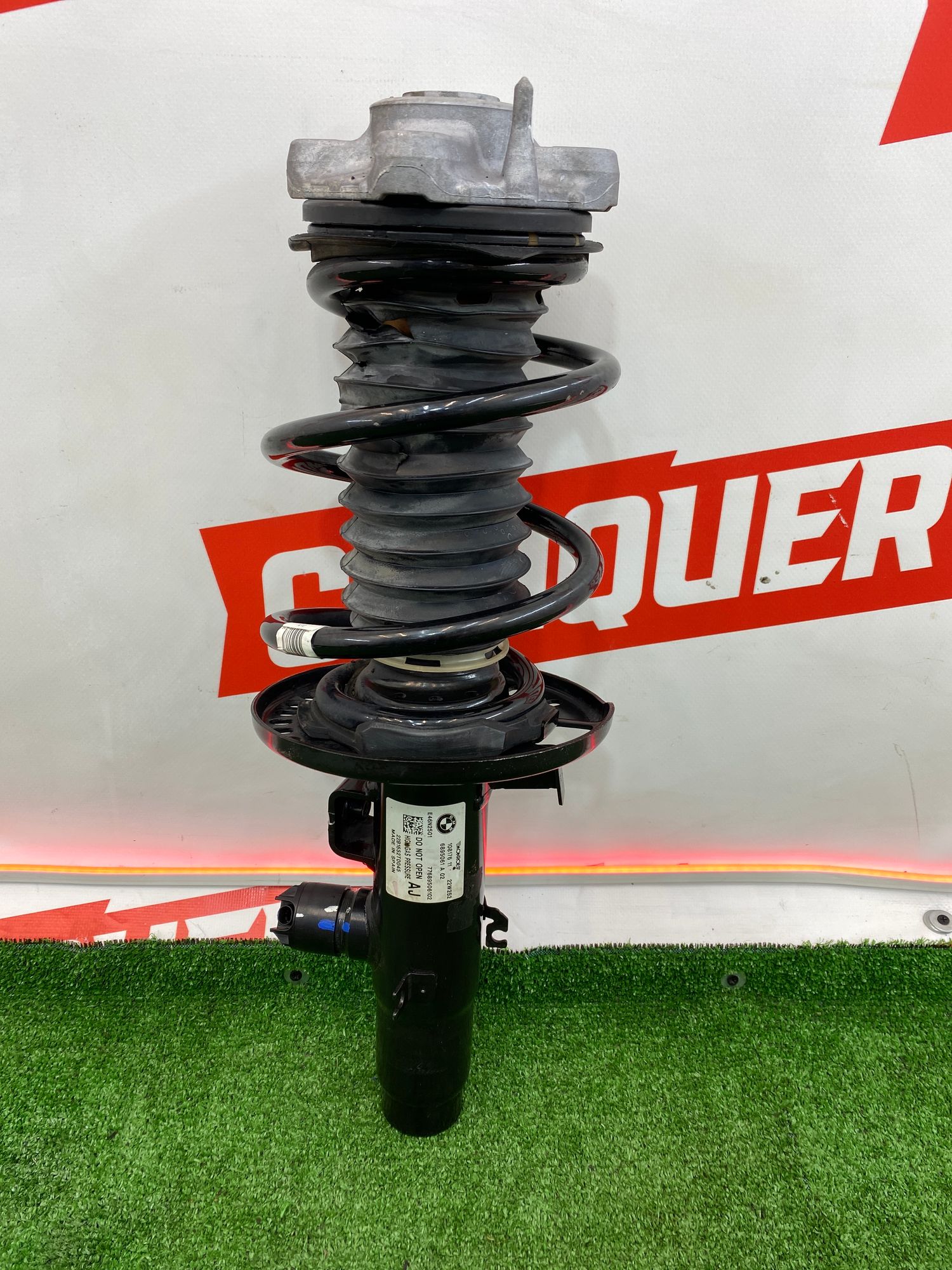 https://ycs.partsauto.market/partsauto-images/thmbs/userImages/h353NjtZg3VDP19b5HMt7LlpbQ93/part/36fb1a75-8b8f-473c-886b-f316b1be6d08_1748954538712.jpg