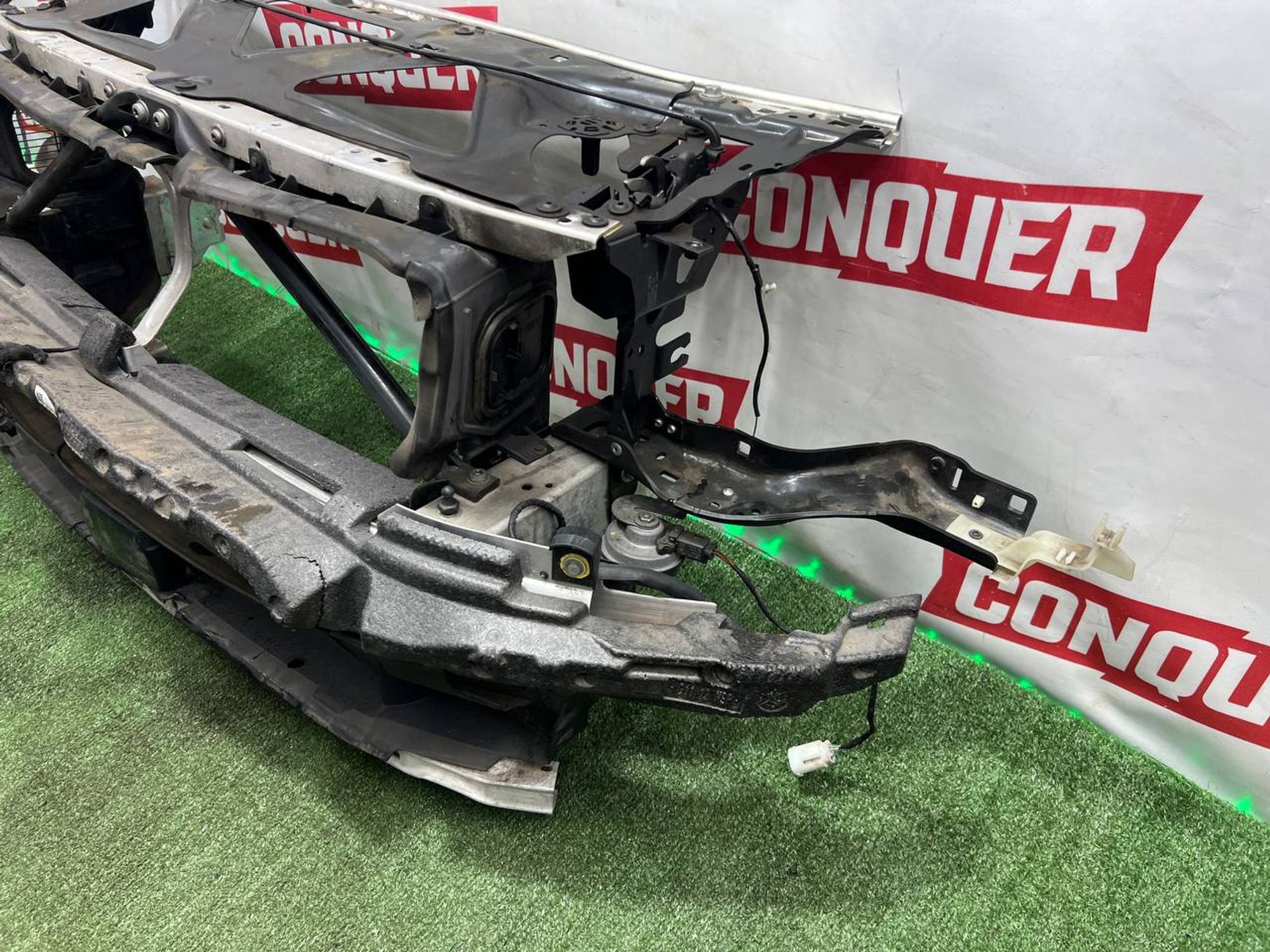 https://ycs.partsauto.market/partsauto-images/thmbs/userImages/h353NjtZg3VDP19b5HMt7LlpbQ93/part/370bebde-c535-4648-94ae-7ca09b893143_1730214810912.jpg