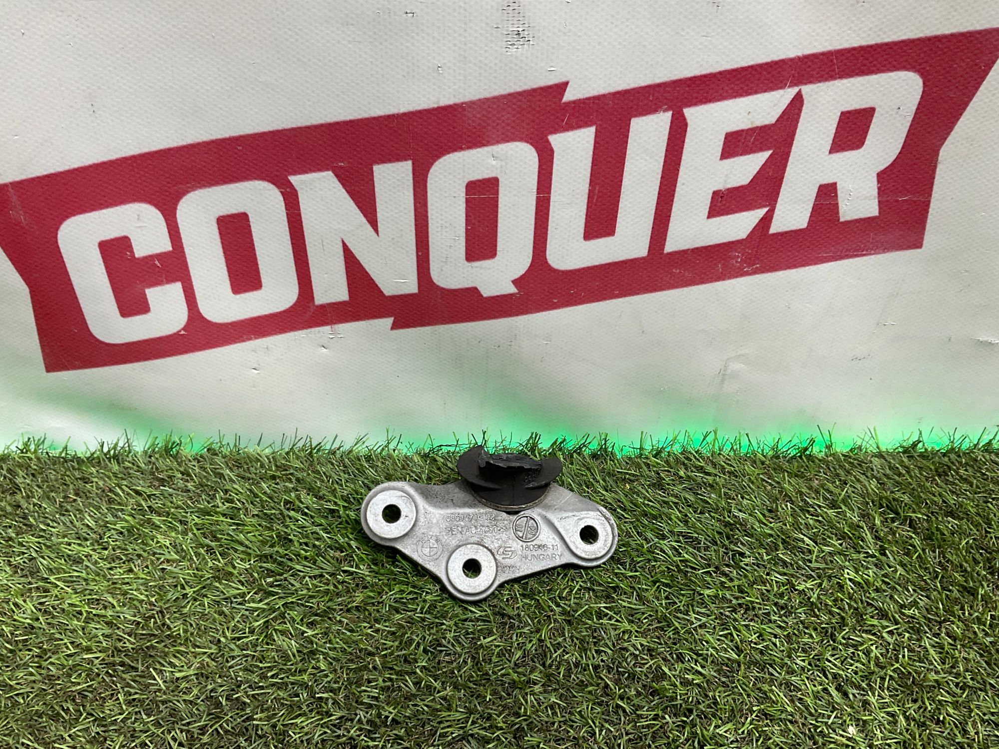 Опорный кронштейн коробки передач BMW X5, G05, 3000 рублей, Москва