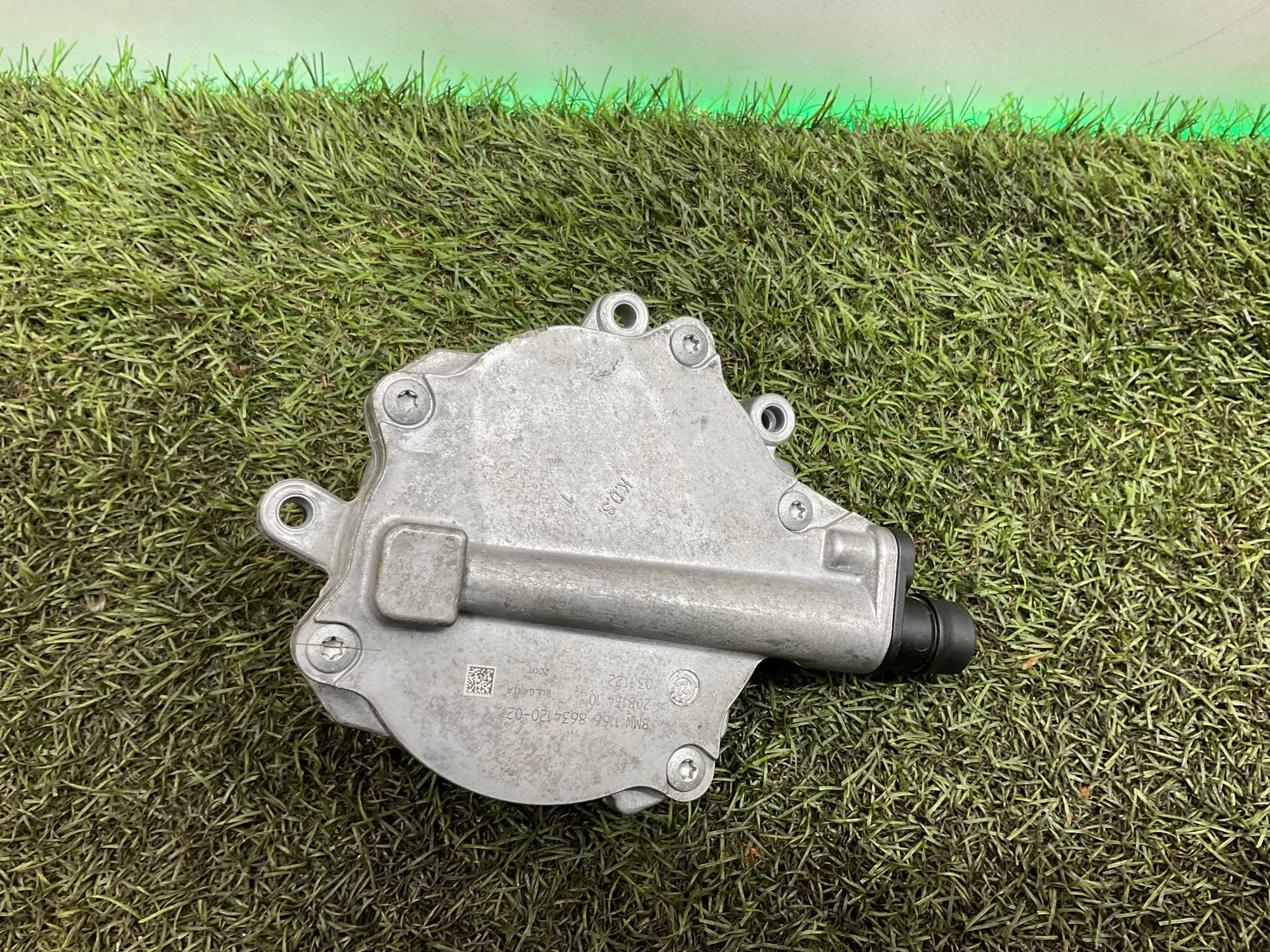 Насос вакуумный BMW M5 F90 2020, 5000 рублей, Москва