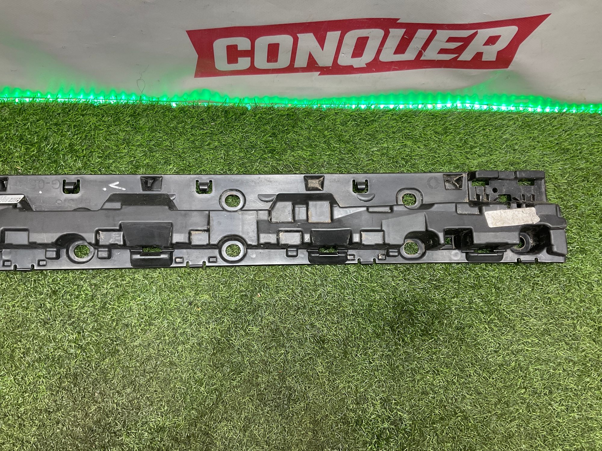 https://ycs.partsauto.market/partsauto-images/thmbs/userImages/h353NjtZg3VDP19b5HMt7LlpbQ93/part/37935169-8393-4d3b-8e29-f75e5d0f692e_1741773313813.jpg