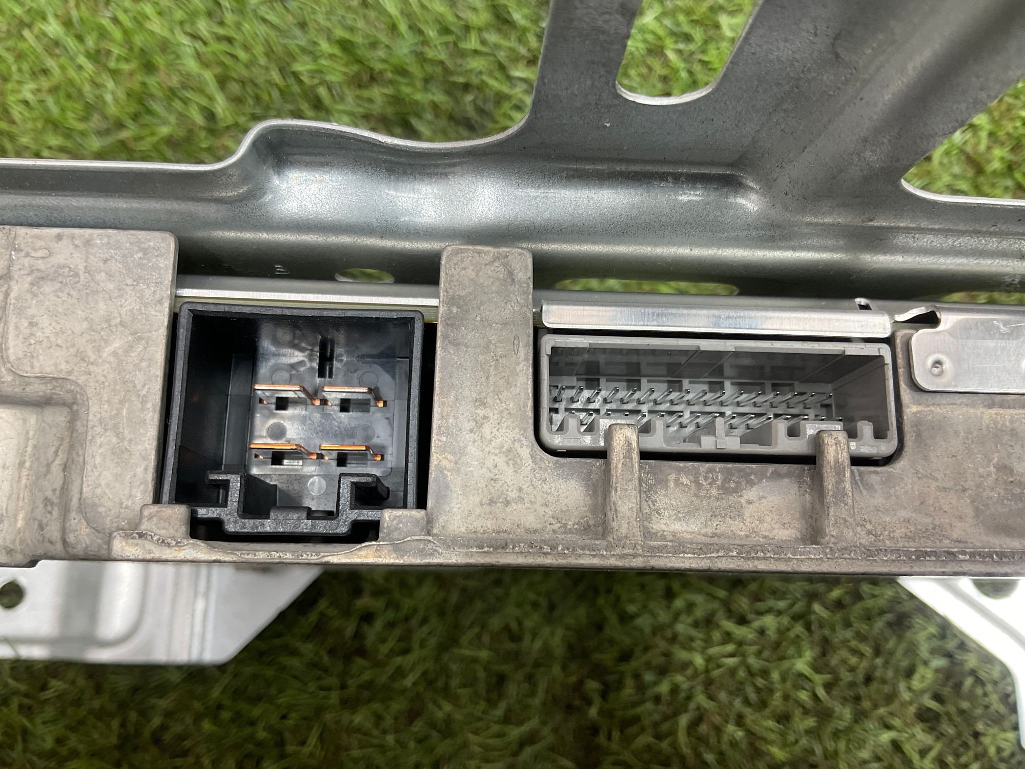 Усилитель звуковой Land Rover Defender II 2021, 145000 рублей, Москва