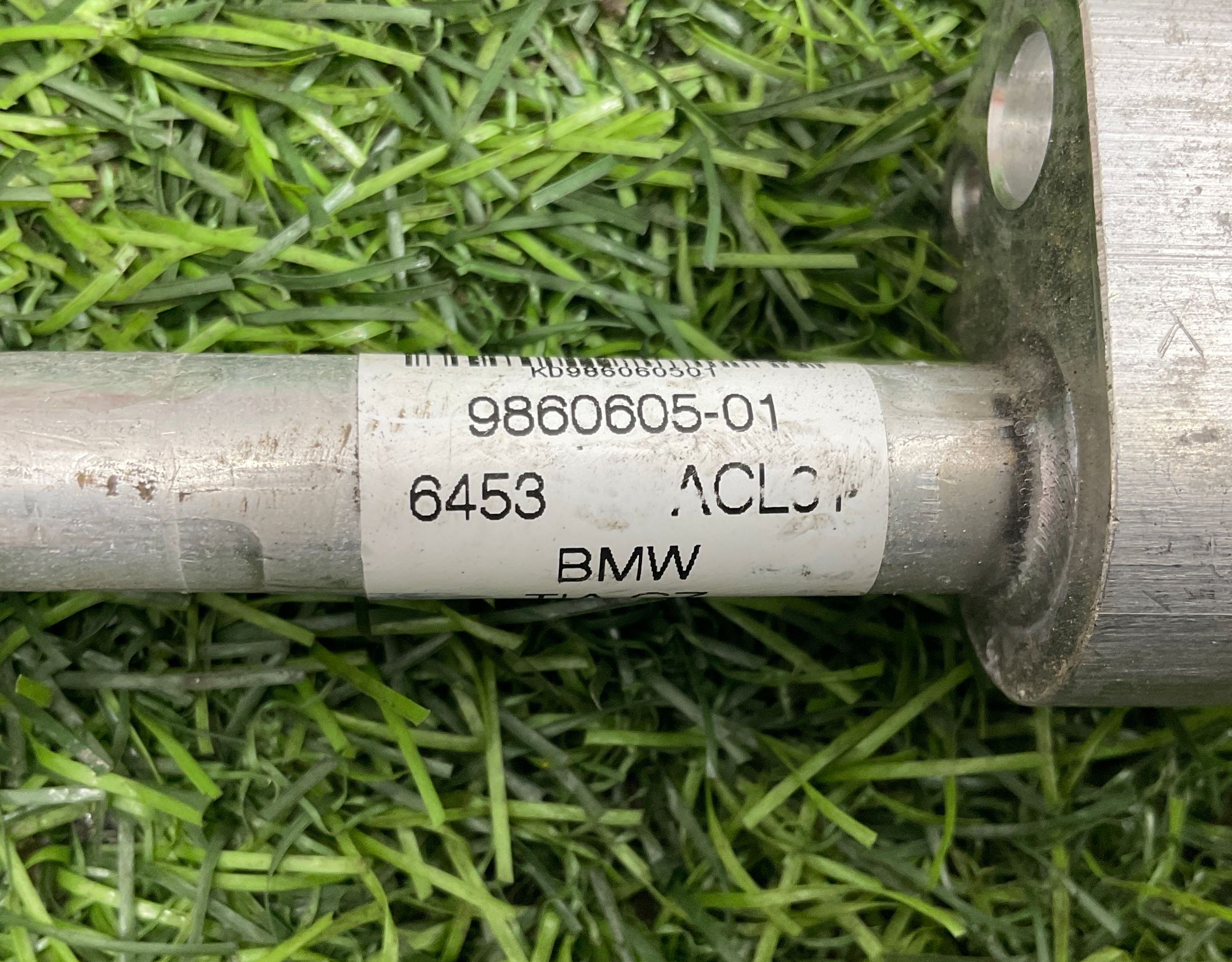 https://ycs.partsauto.market/partsauto-images/thmbs/userImages/h353NjtZg3VDP19b5HMt7LlpbQ93/part/385bbb51-a6ec-4ca0-a7ae-79b507be3f37_1744197820403.jpg