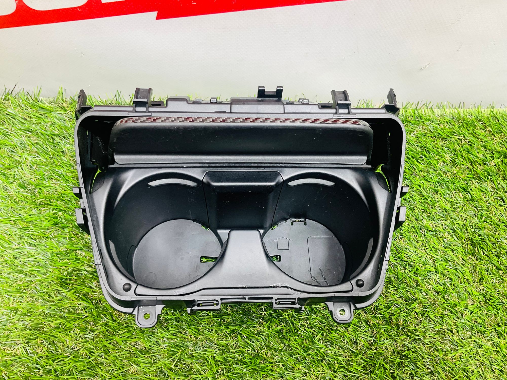Подстаканник передней BMW 6 серия F06/F13/F12 рестайлинг, 2500 рублей, Москва