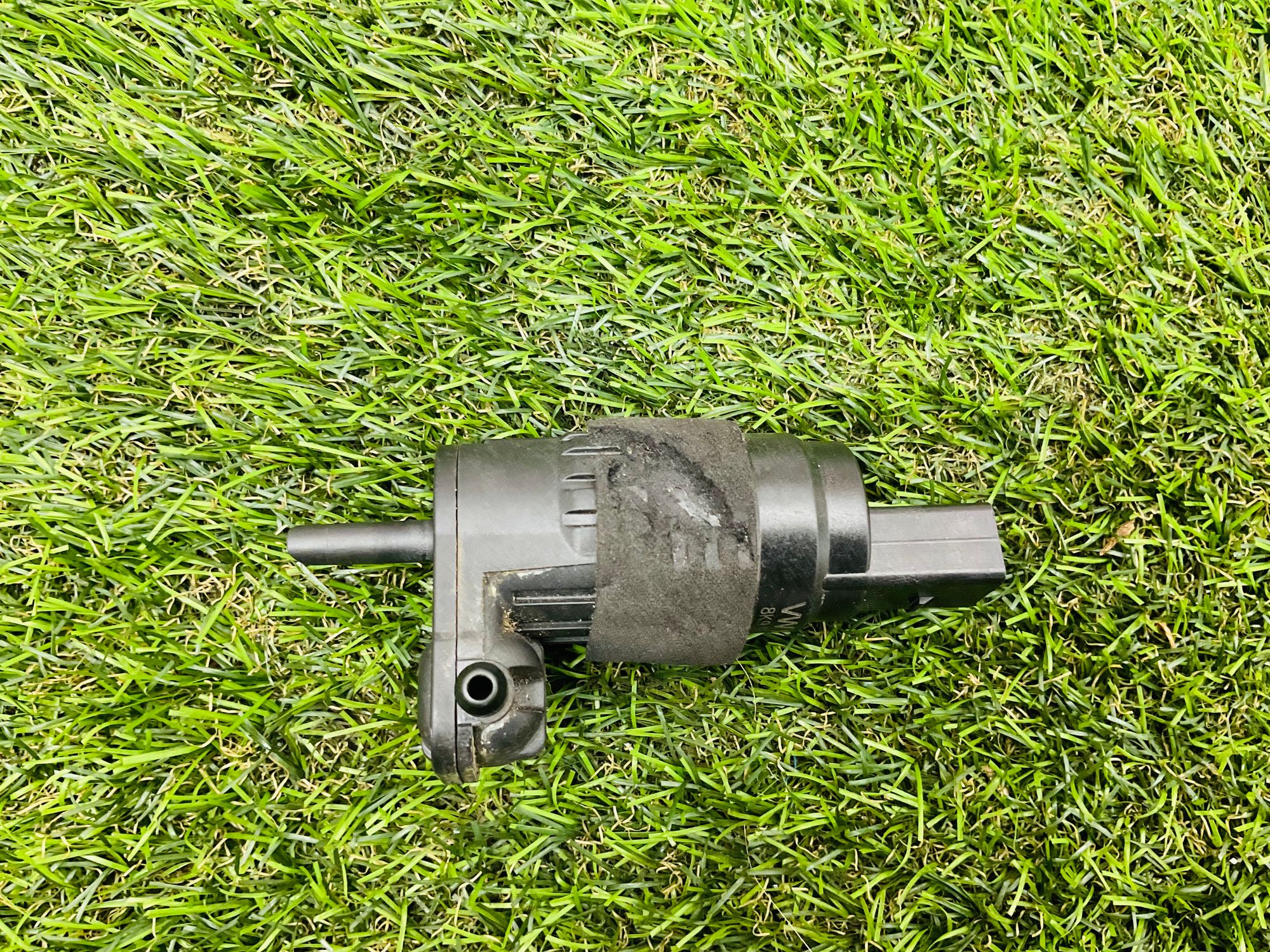 https://ycs.partsauto.market/partsauto-images/thmbs/userImages/h353NjtZg3VDP19b5HMt7LlpbQ93/part/392f2de8-dd7c-4279-9dfb-3cb251a4d3a6_1785852206340.jpg