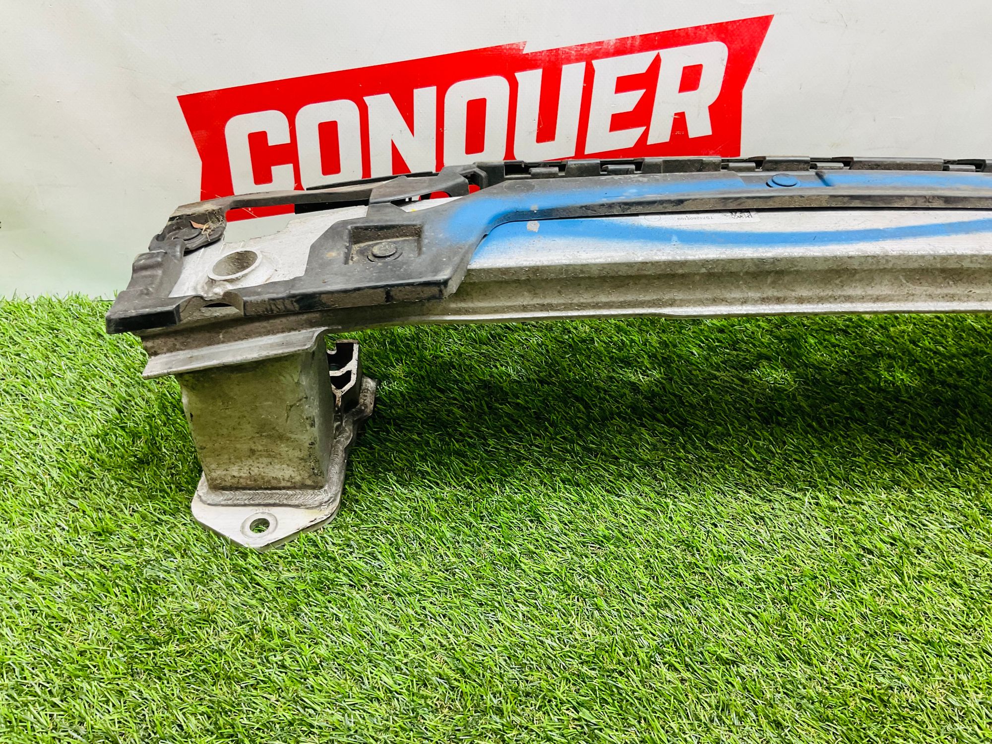 https://ycs.partsauto.market/partsauto-images/thmbs/userImages/h353NjtZg3VDP19b5HMt7LlpbQ93/part/39b29d4b-5b1b-45e9-ba2a-3cb9f63de908_1781601942989.jpg