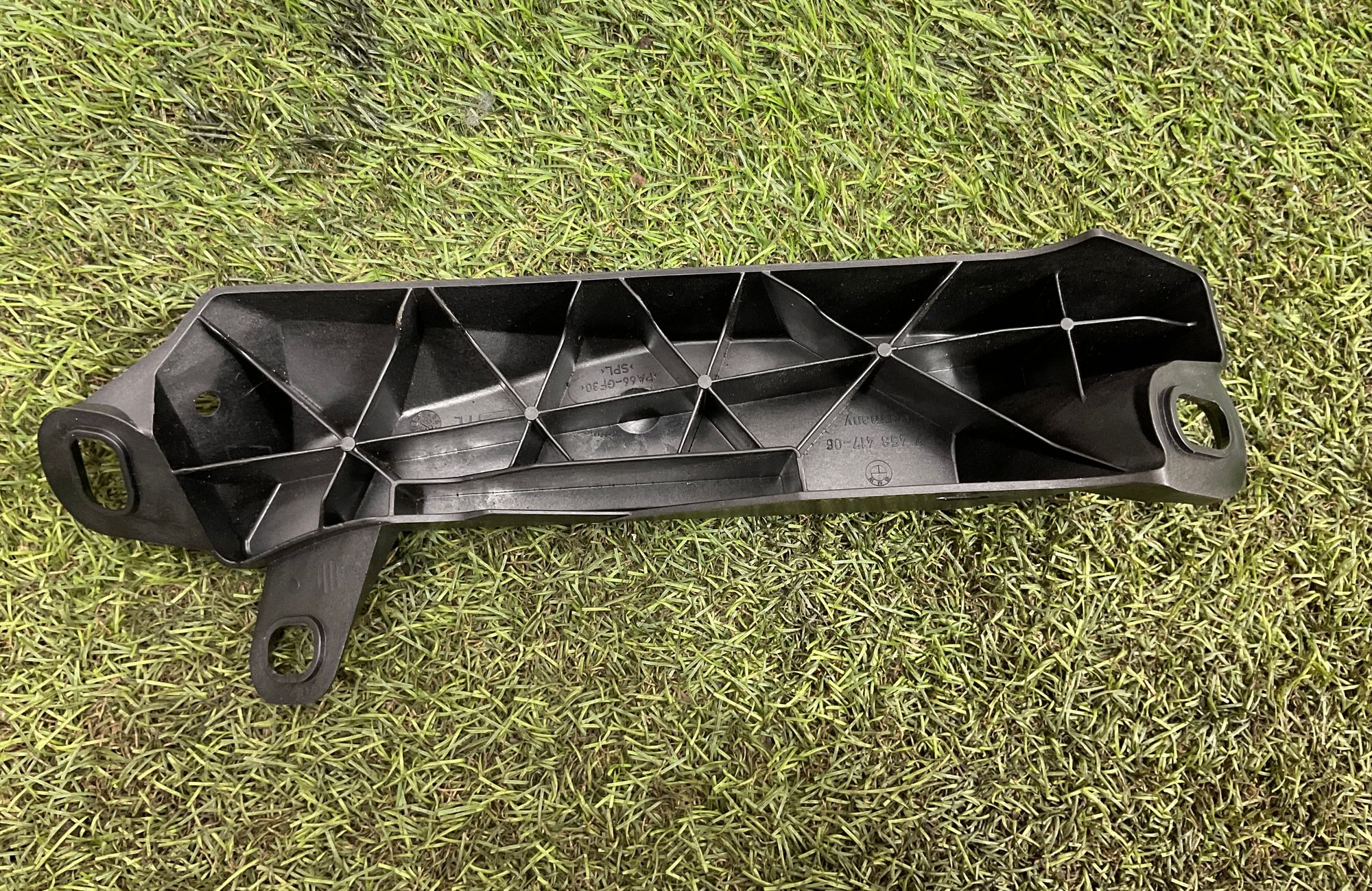 Накладка заднего сиденья левая BMW M3, G80 2023, 1000 рублей, Москва