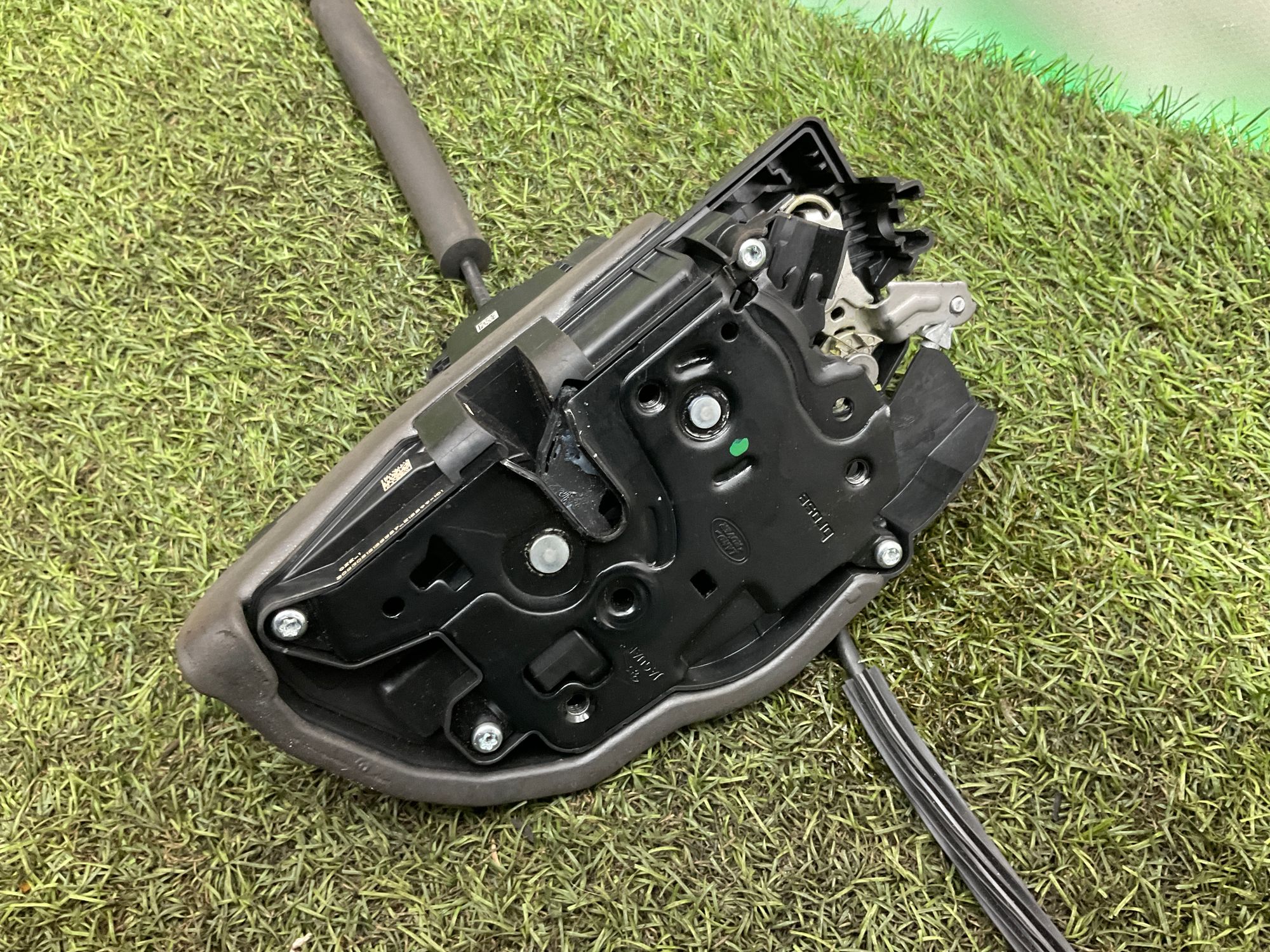 Замок двери левой задней Land Rover Defender II L663 2022, 7000 рублей, Москва