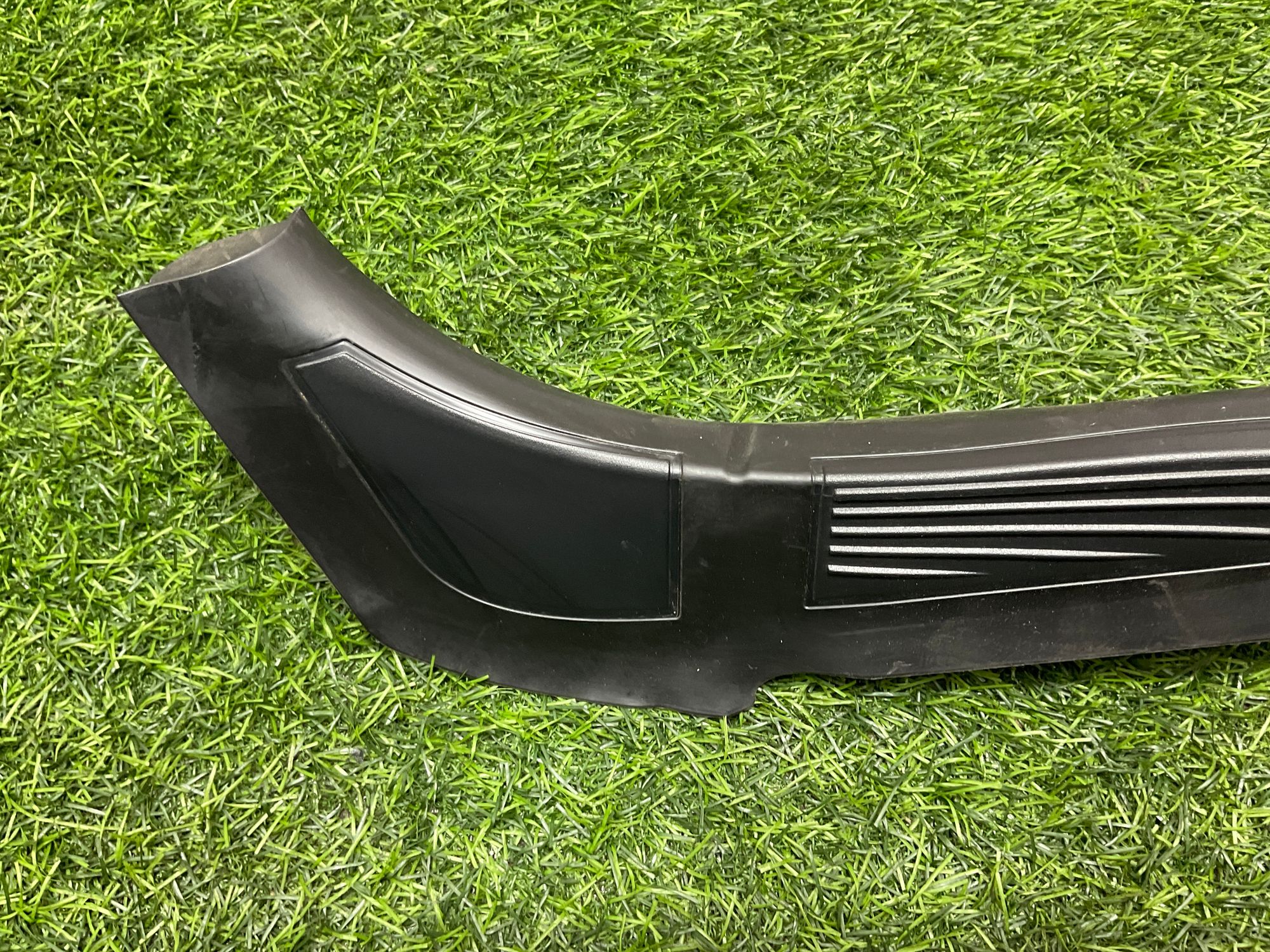 https://ycs.partsauto.market/partsauto-images/thmbs/userImages/h353NjtZg3VDP19b5HMt7LlpbQ93/part/3a5306b0-b252-49b5-8382-d5dbd12c71de_1735218854062.jpg