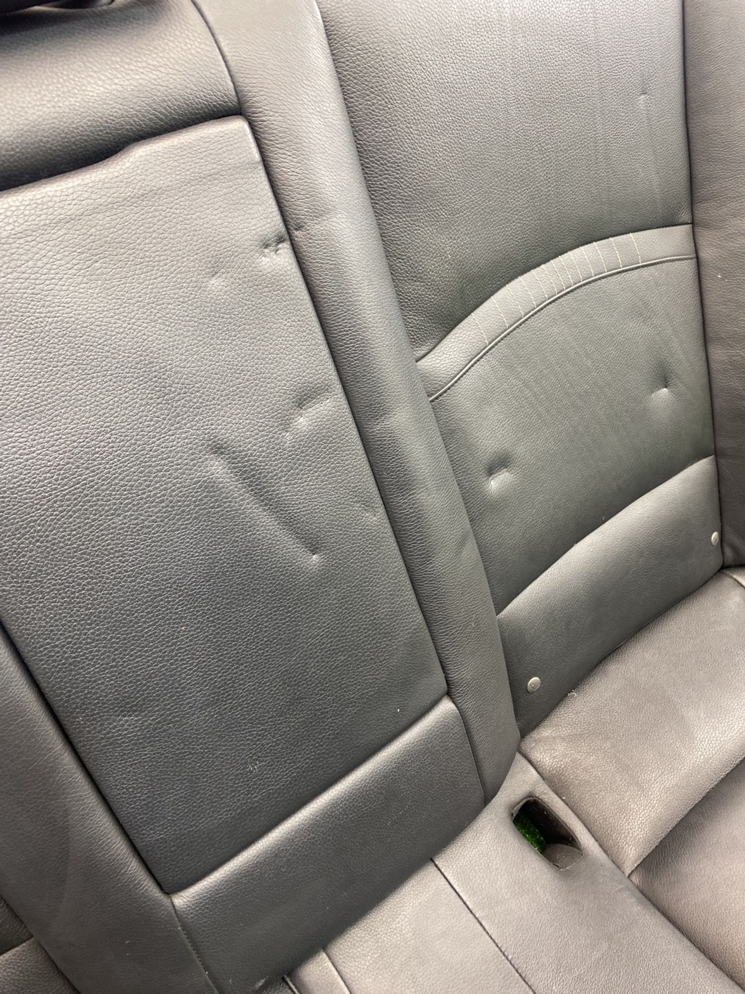 https://ycs.partsauto.market/partsauto-images/thmbs/userImages/h353NjtZg3VDP19b5HMt7LlpbQ93/part/3a601a58-3467-47d5-a08b-02cf0af6798f_1742549265497.jpg