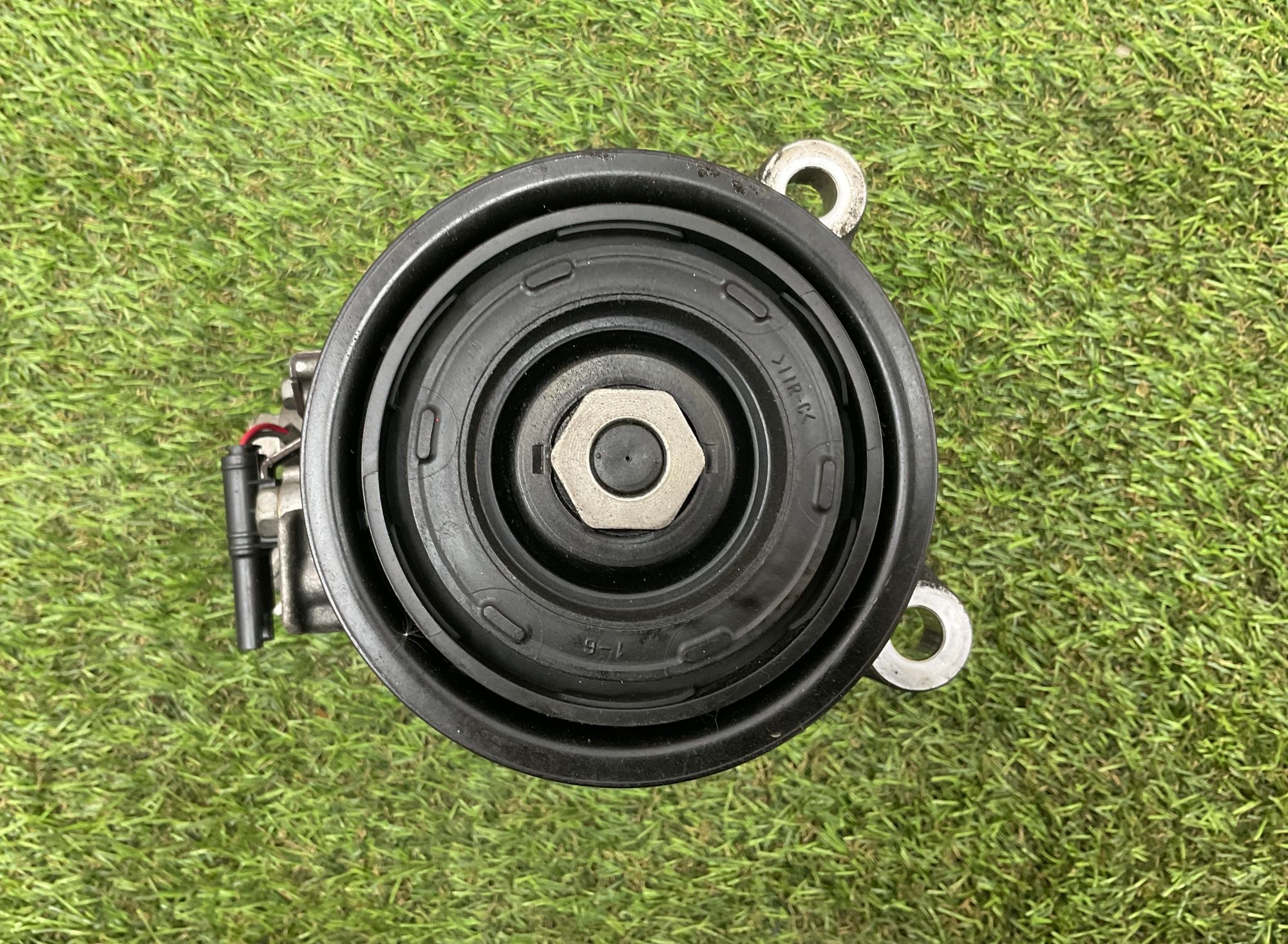 Компрессор кондиционера BMW 1 серия, F20/F21 рестайлинг, 13000 рублей, Москва