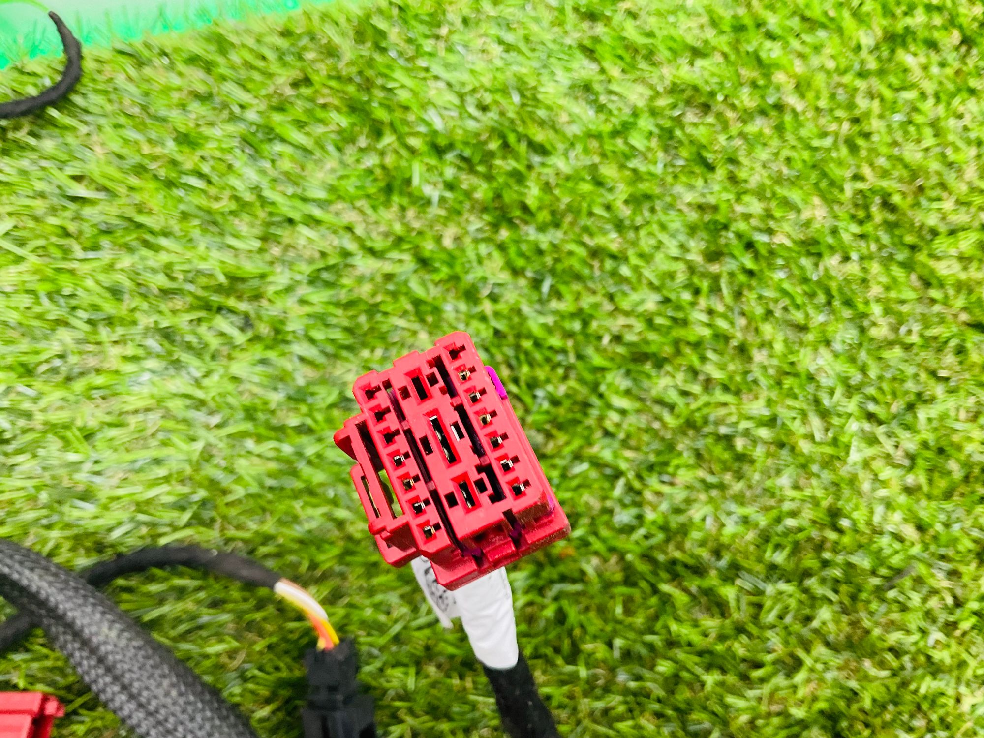 https://ycs.partsauto.market/partsauto-images/thmbs/userImages/h353NjtZg3VDP19b5HMt7LlpbQ93/part/3affff75-9f29-4147-8a16-f5d34851d638_1785575022424.jpg