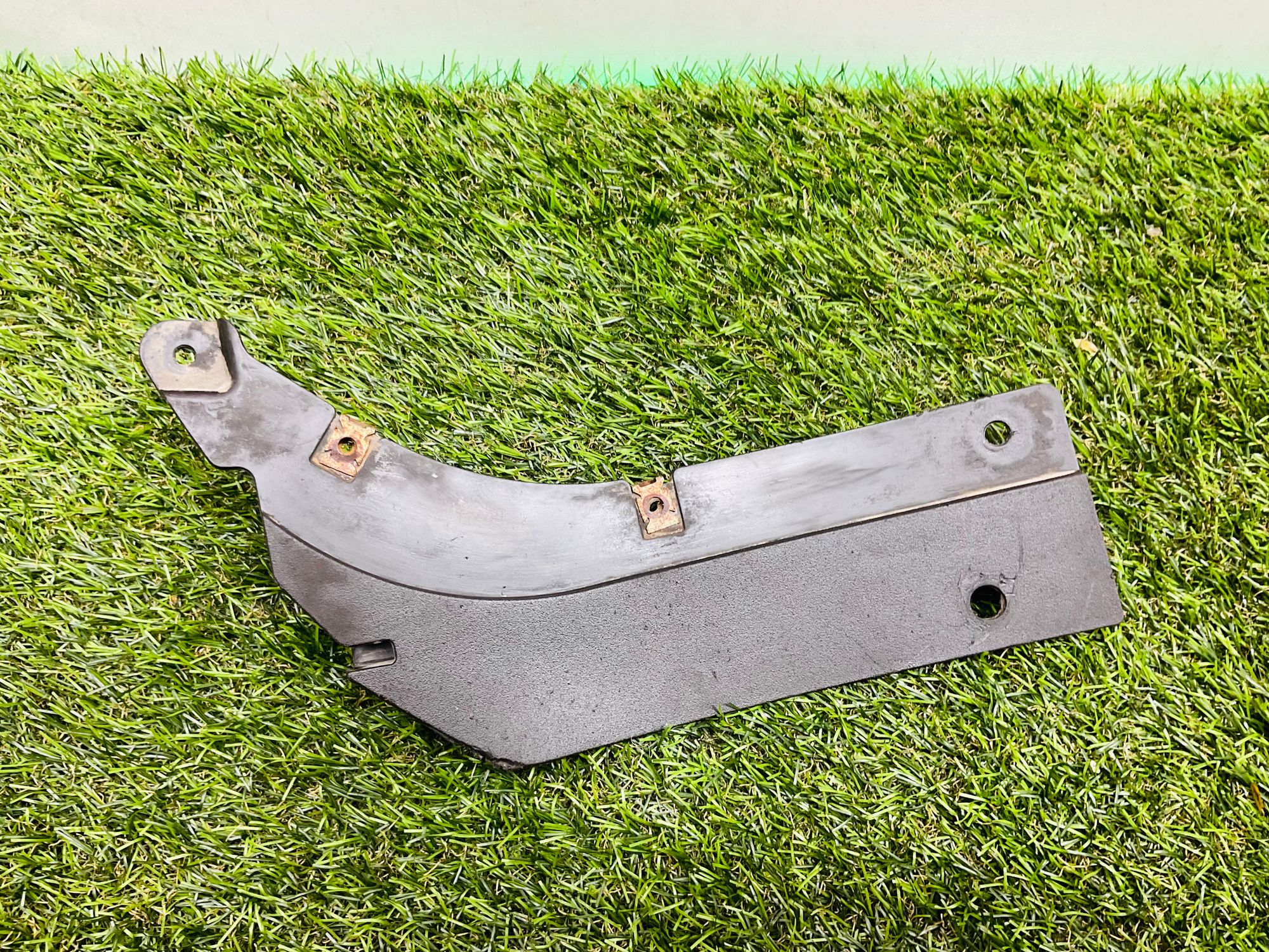 https://ycs.partsauto.market/partsauto-images/thmbs/userImages/h353NjtZg3VDP19b5HMt7LlpbQ93/part/3b331f76-9ed9-4891-906e-ab557c0cf578_1786022820293.jpg