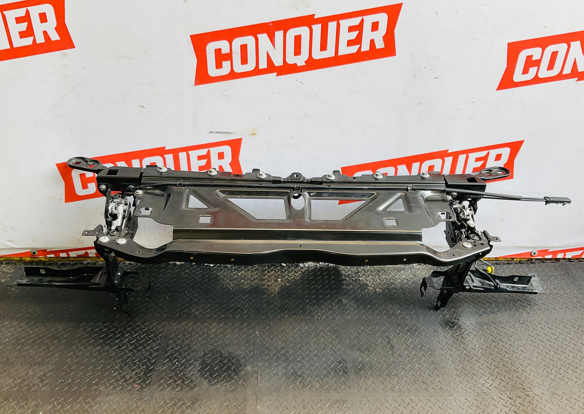 Передняя панель телевизор BMW M3, G80 2023, 100000 рублей, Москва