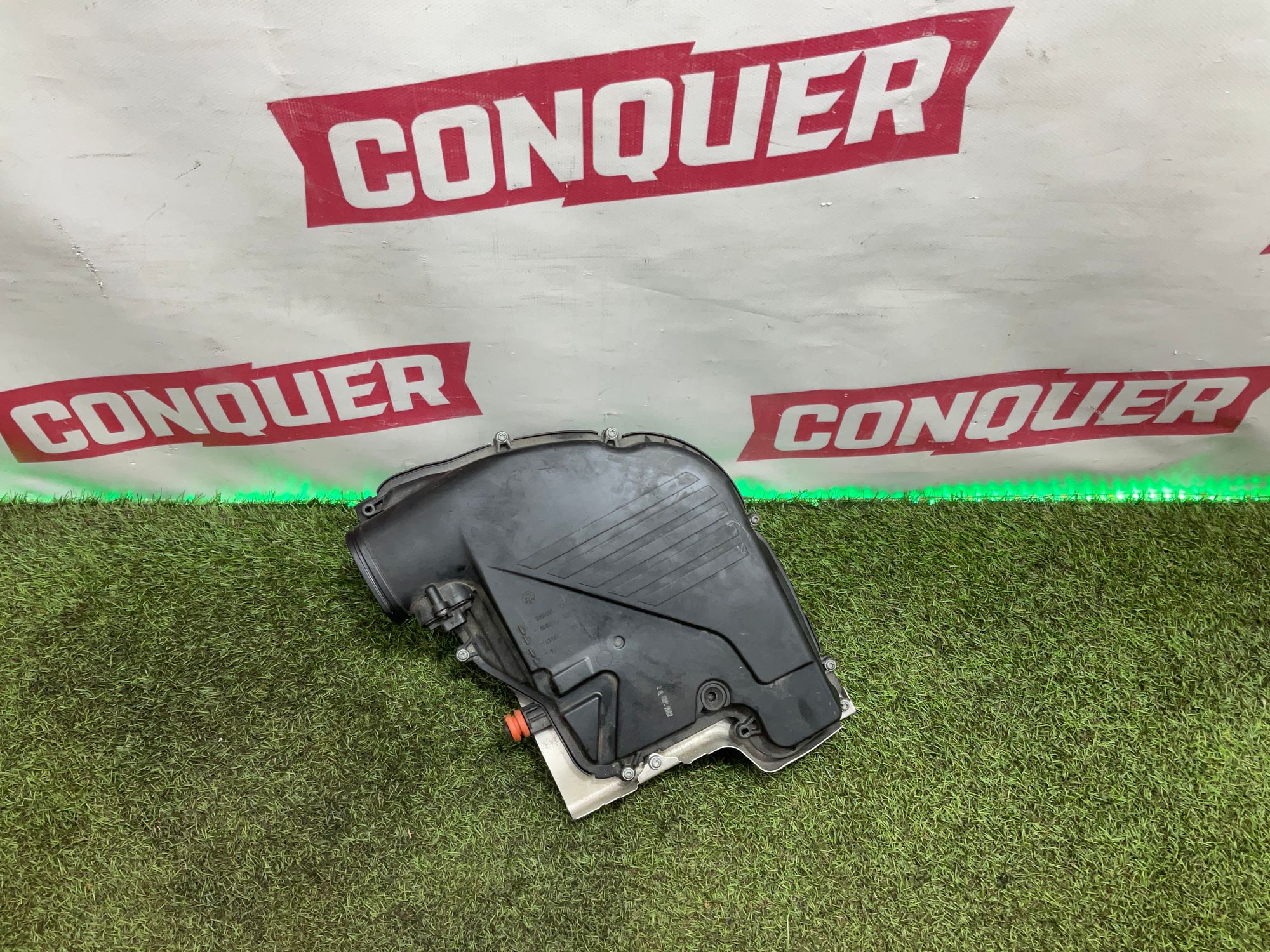 Корпус воздушногo фильтра 1-4 BMW 6 серия, F06/F13/F12, 1000 рублей, Москва