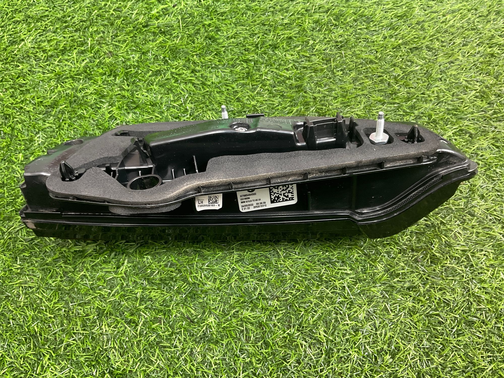 https://ycs.partsauto.market/partsauto-images/thmbs/userImages/h353NjtZg3VDP19b5HMt7LlpbQ93/part/3beb3cc2-17cc-419d-bdd9-bc191a98e456_1739797232869.jpg